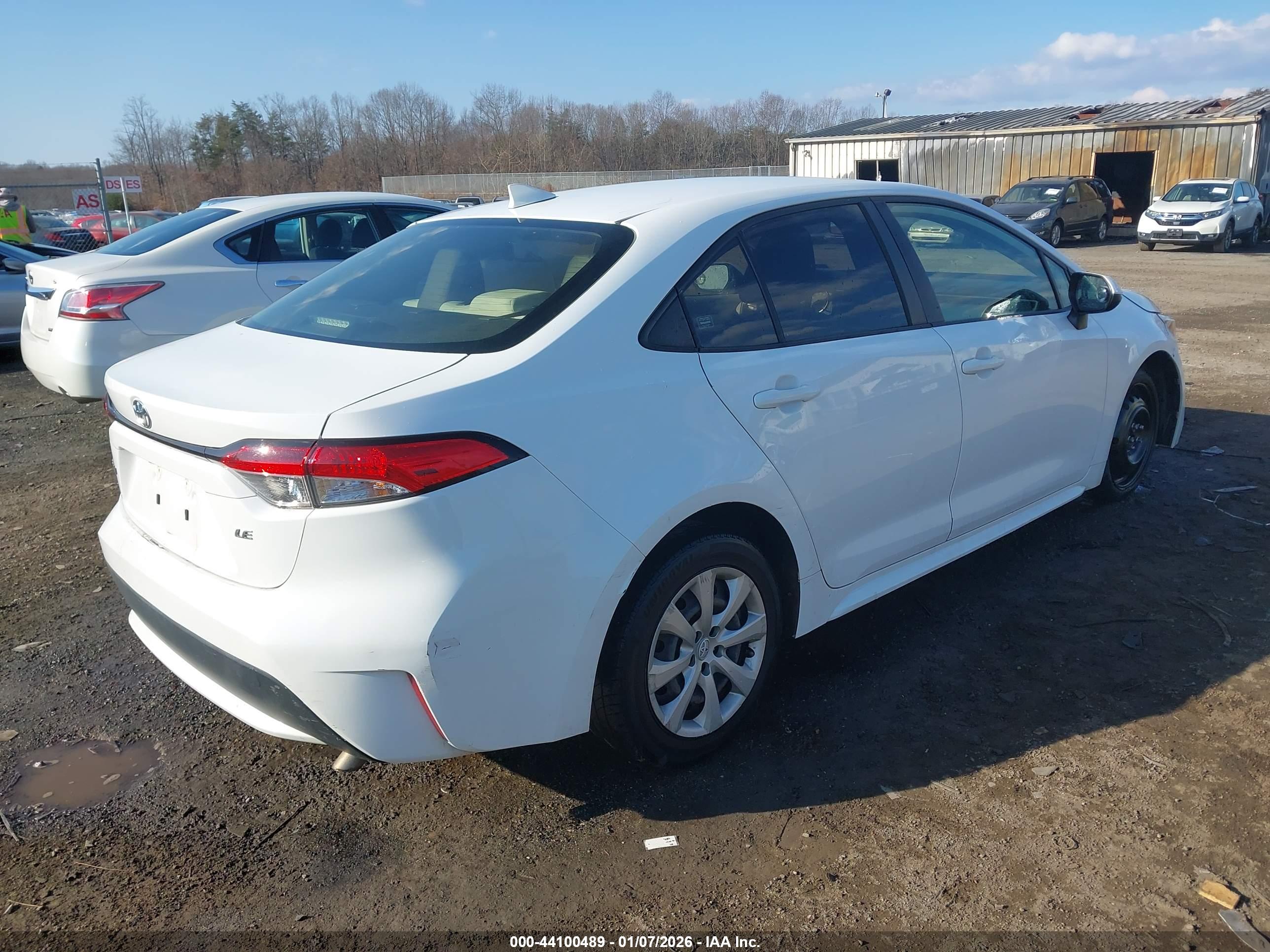 TOYOTA COROLLA image 4