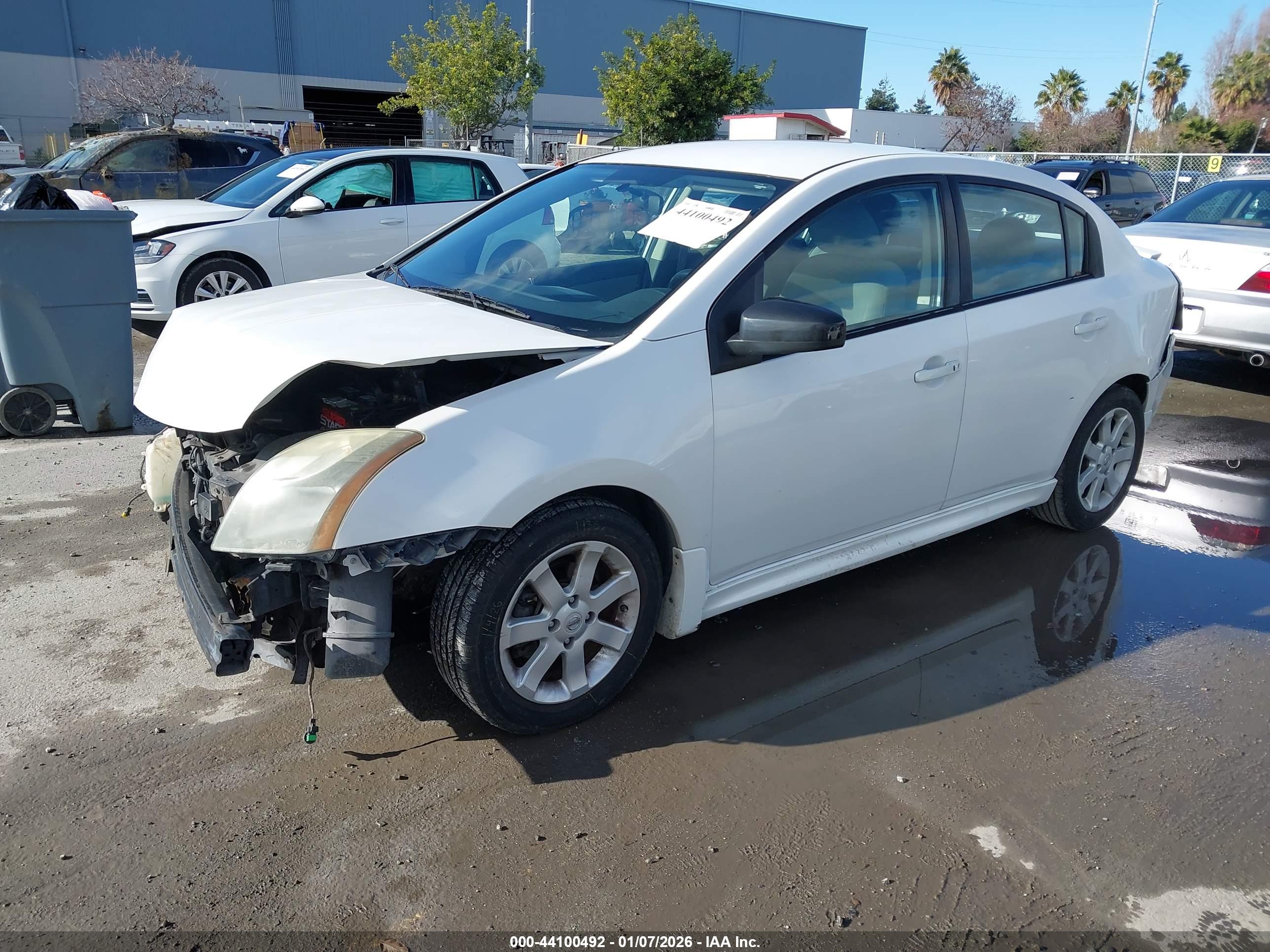 NISSAN SENTRA image 2