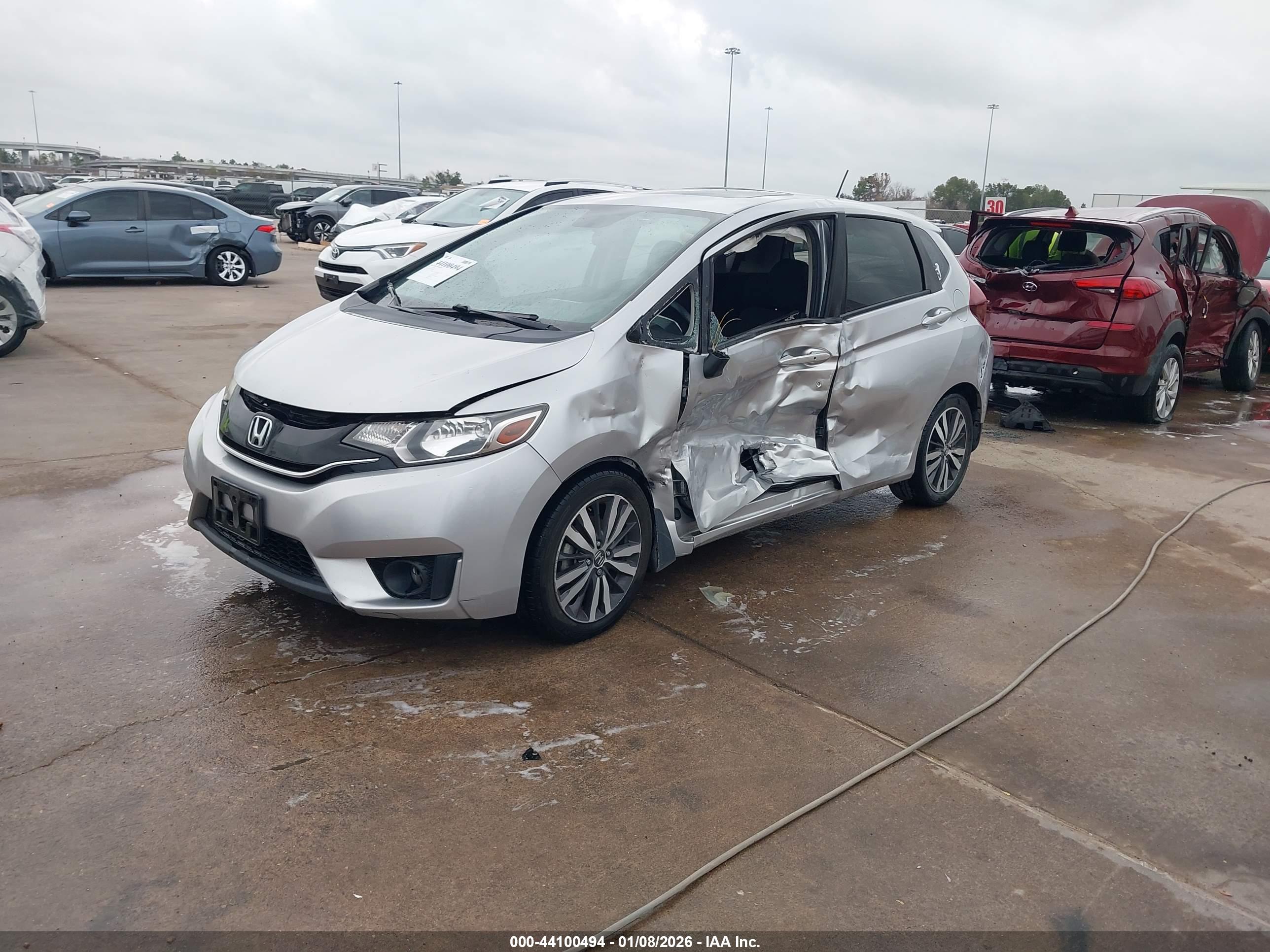 HONDA FIT image 2
