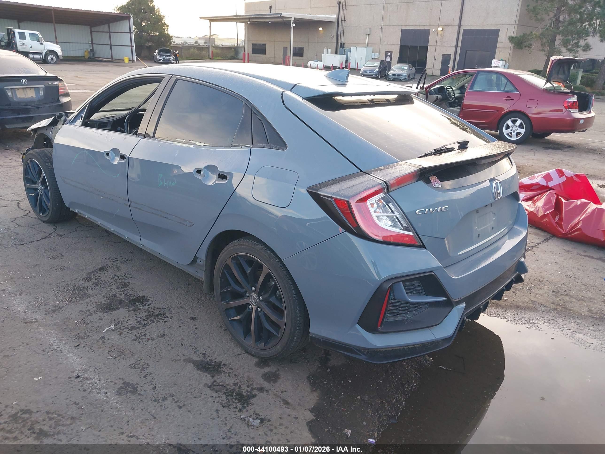 HONDA CIVIC image 3