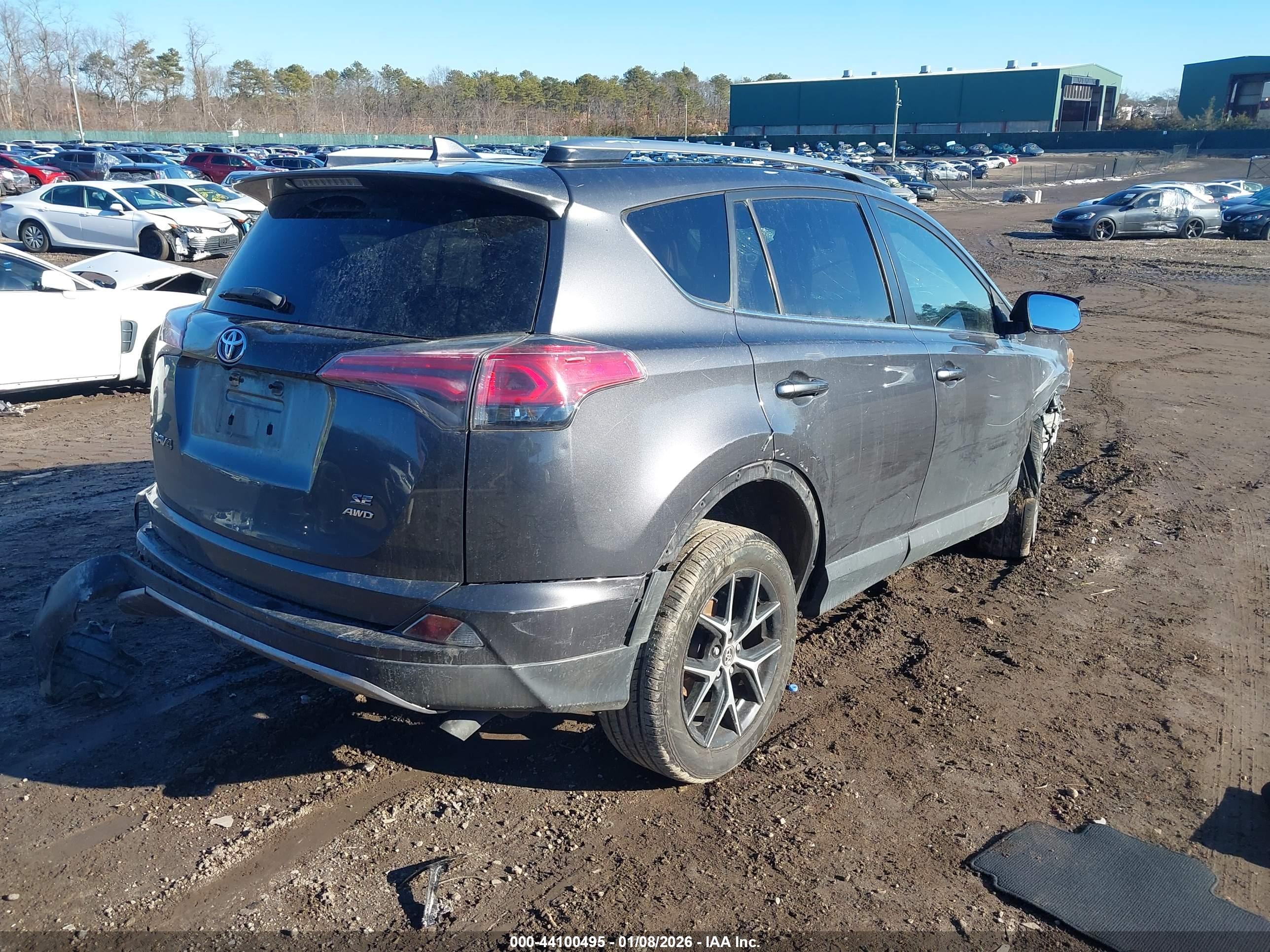 TOYOTA RAV4 image 4