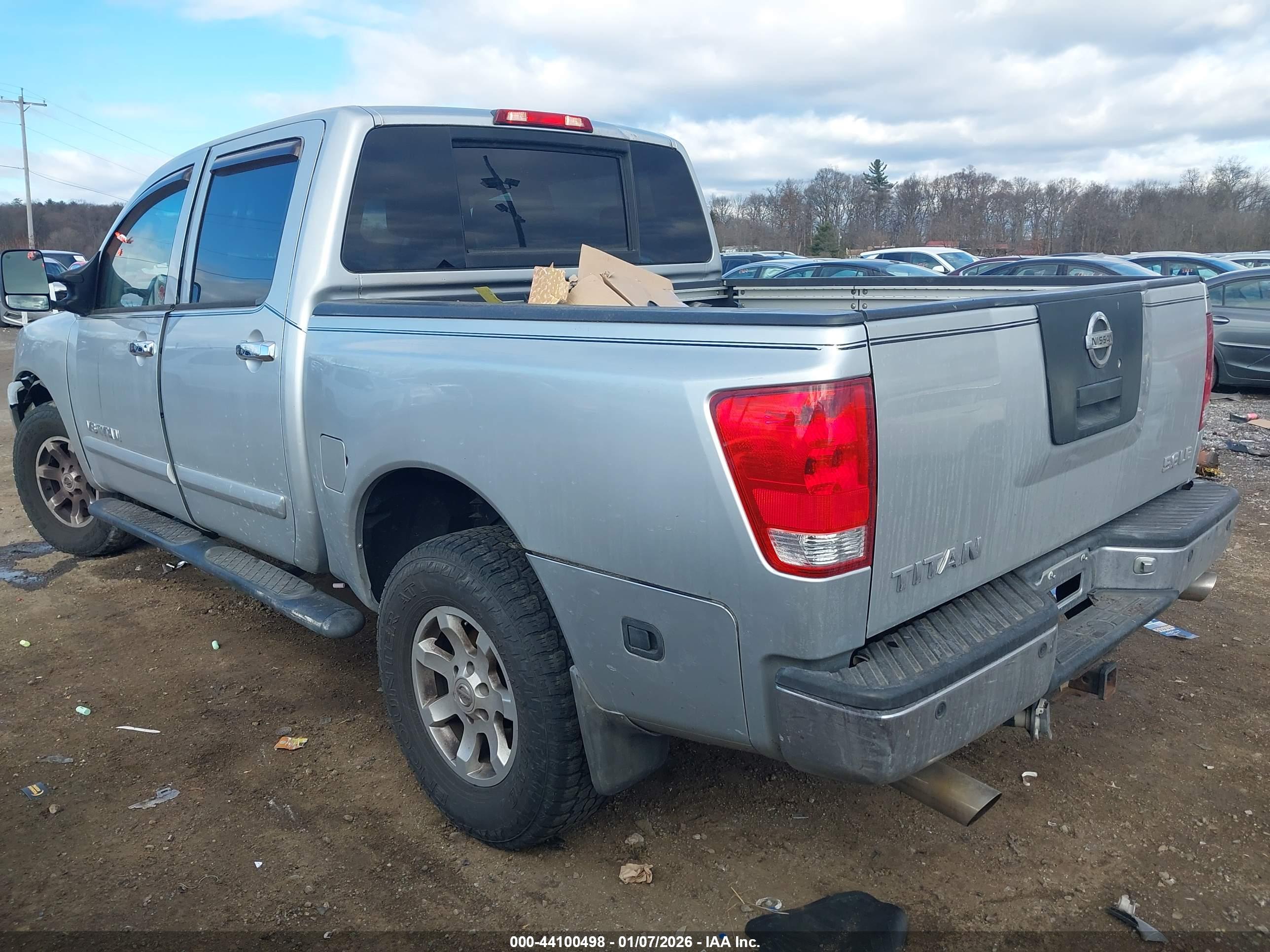 NISSAN TITAN image 3