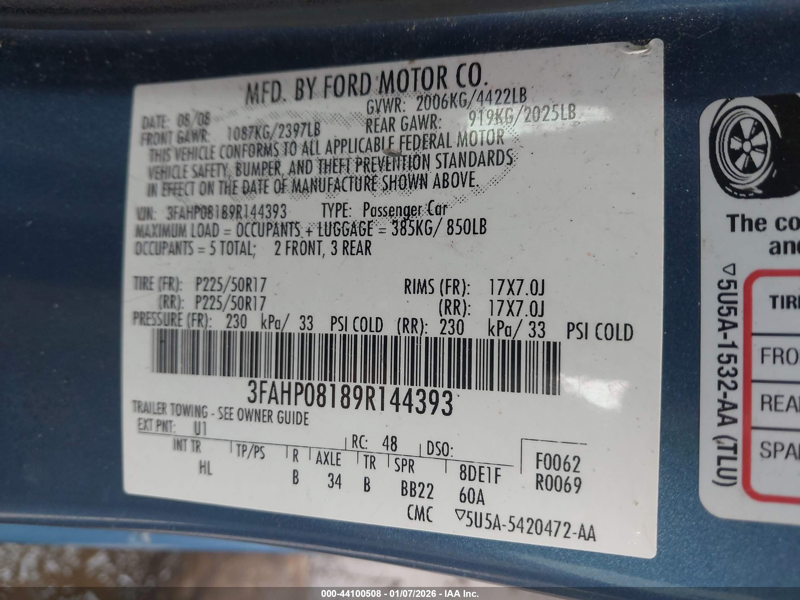 FORD FUSION image 9