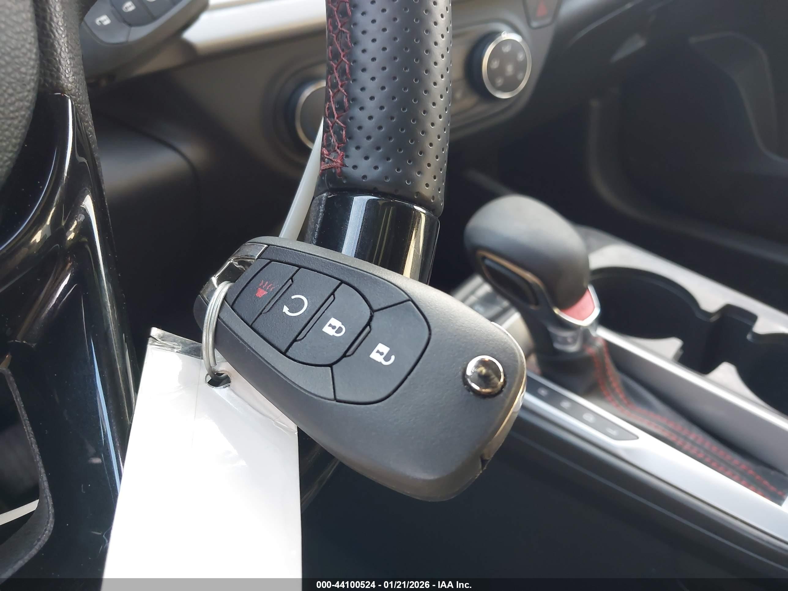 CHEVROLET TRAX image 11