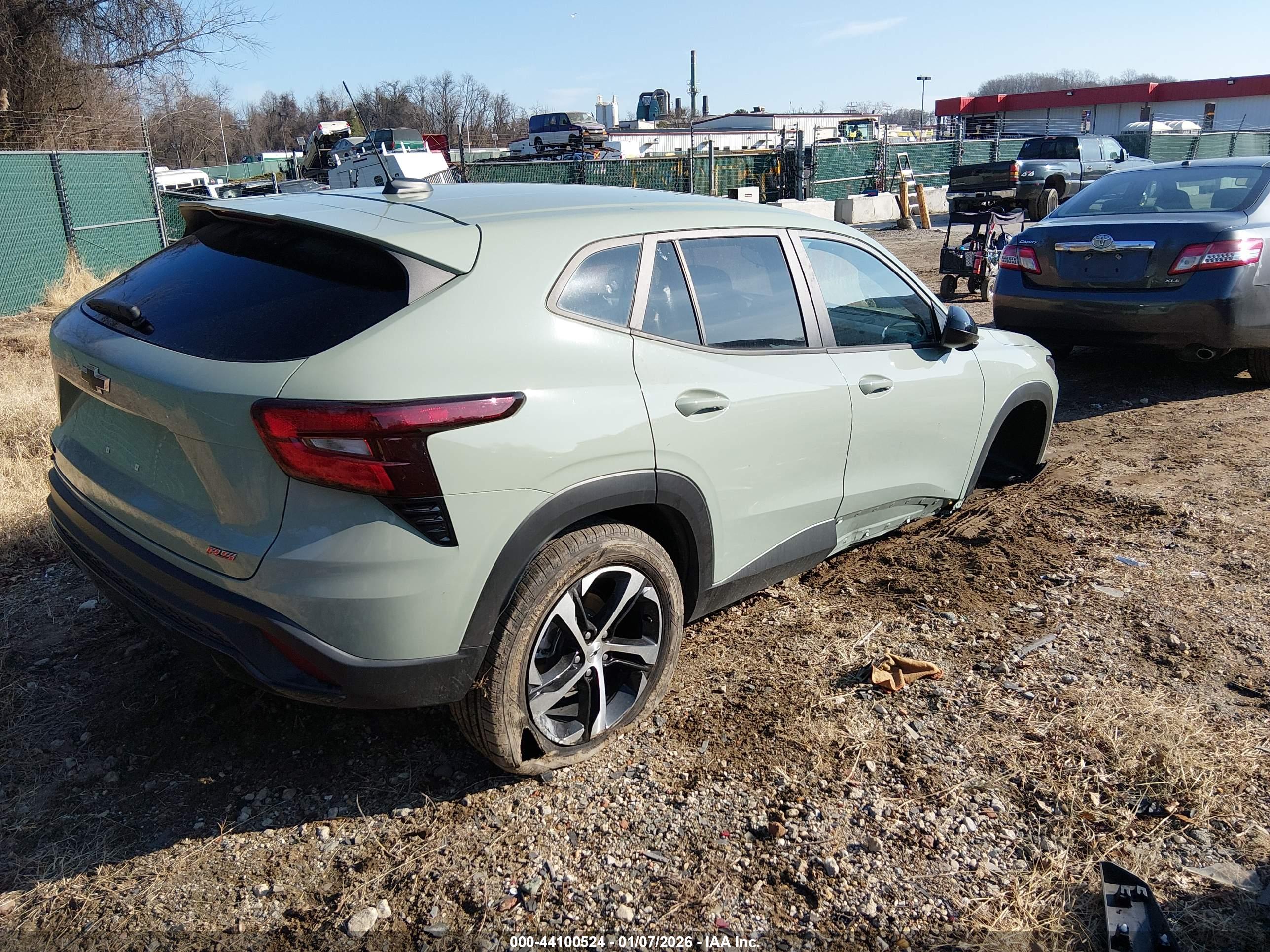 CHEVROLET TRAX image 4