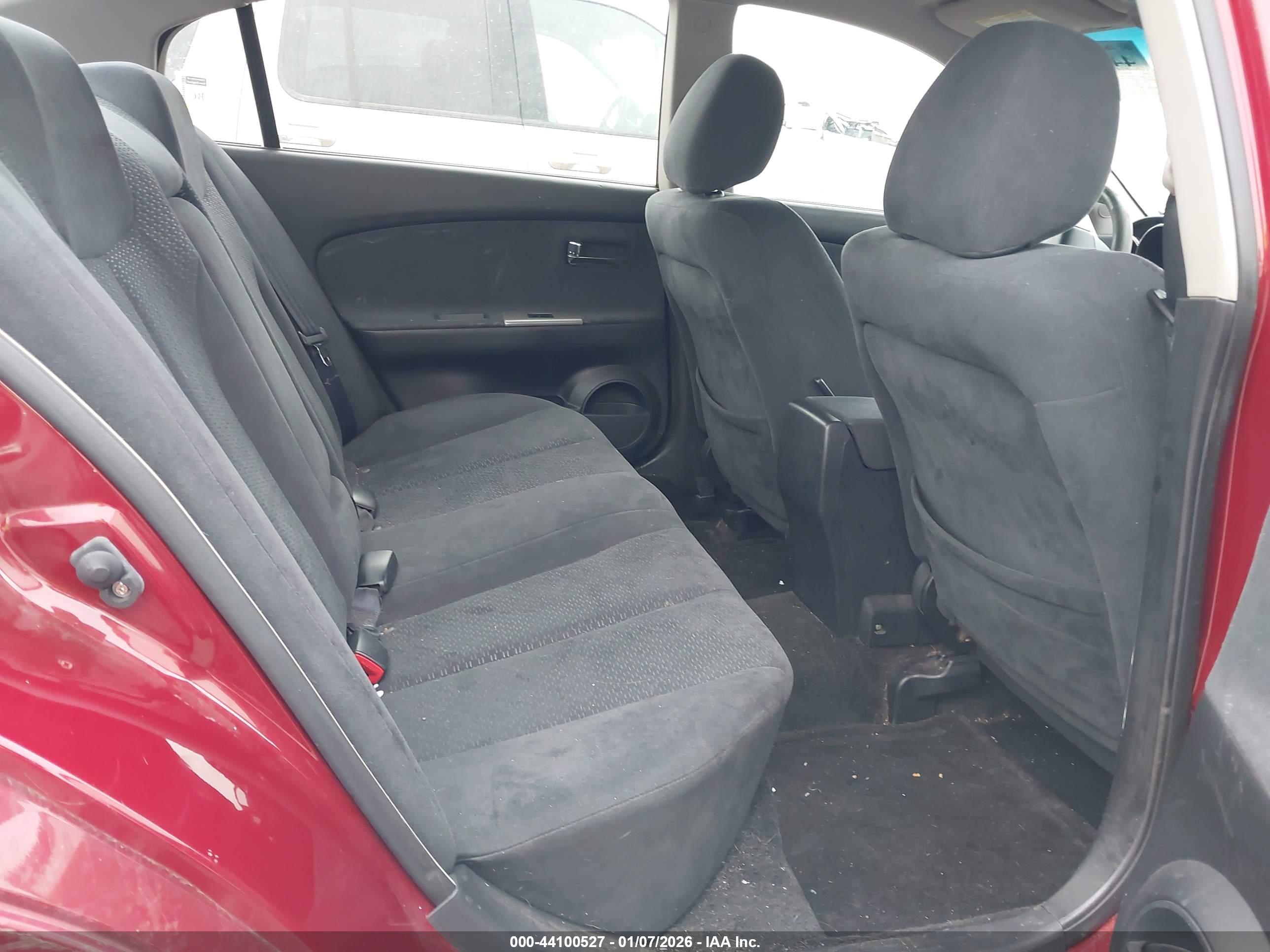 NISSAN ALTIMA image 8