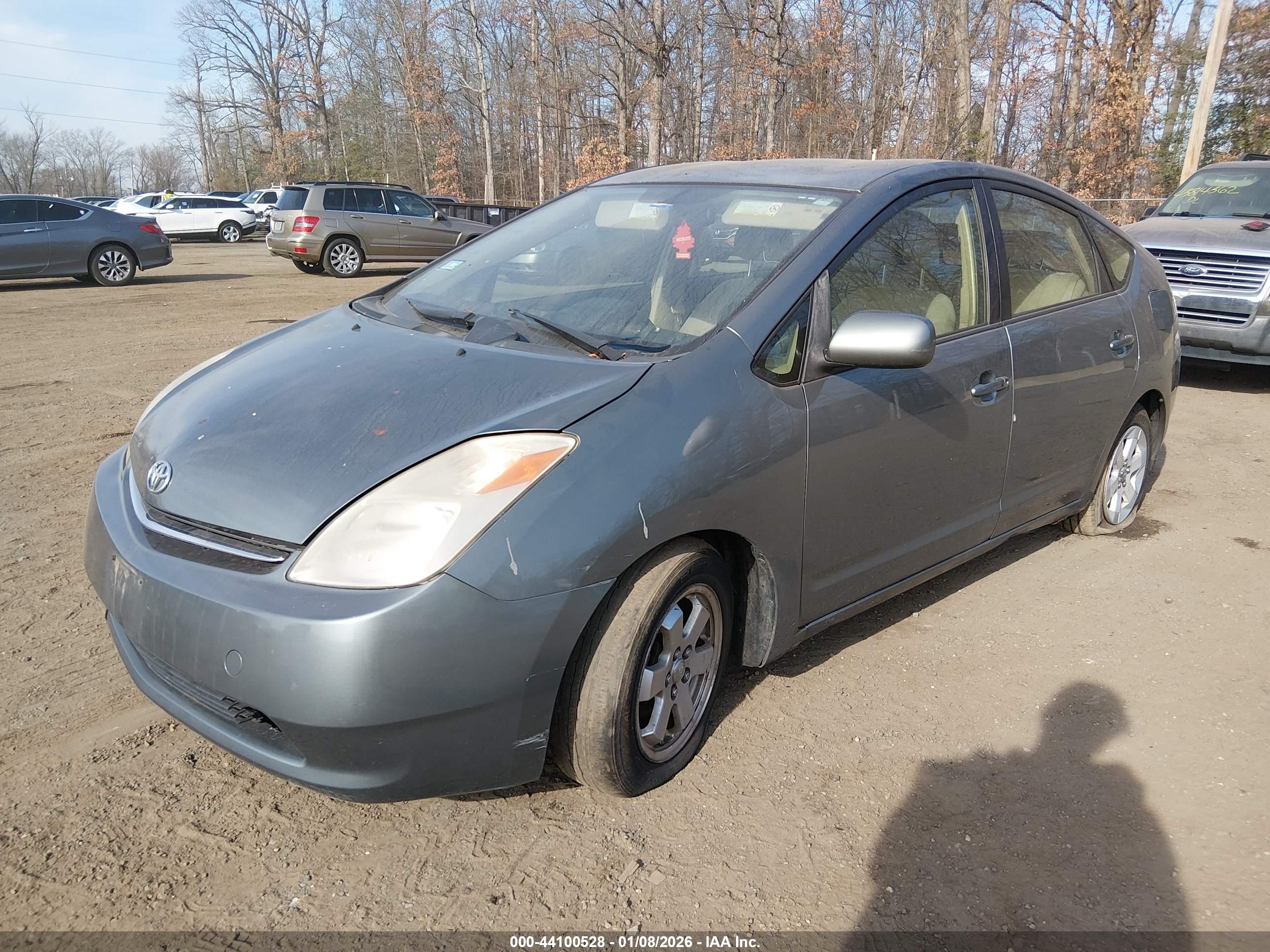 TOYOTA PRIUS image 2