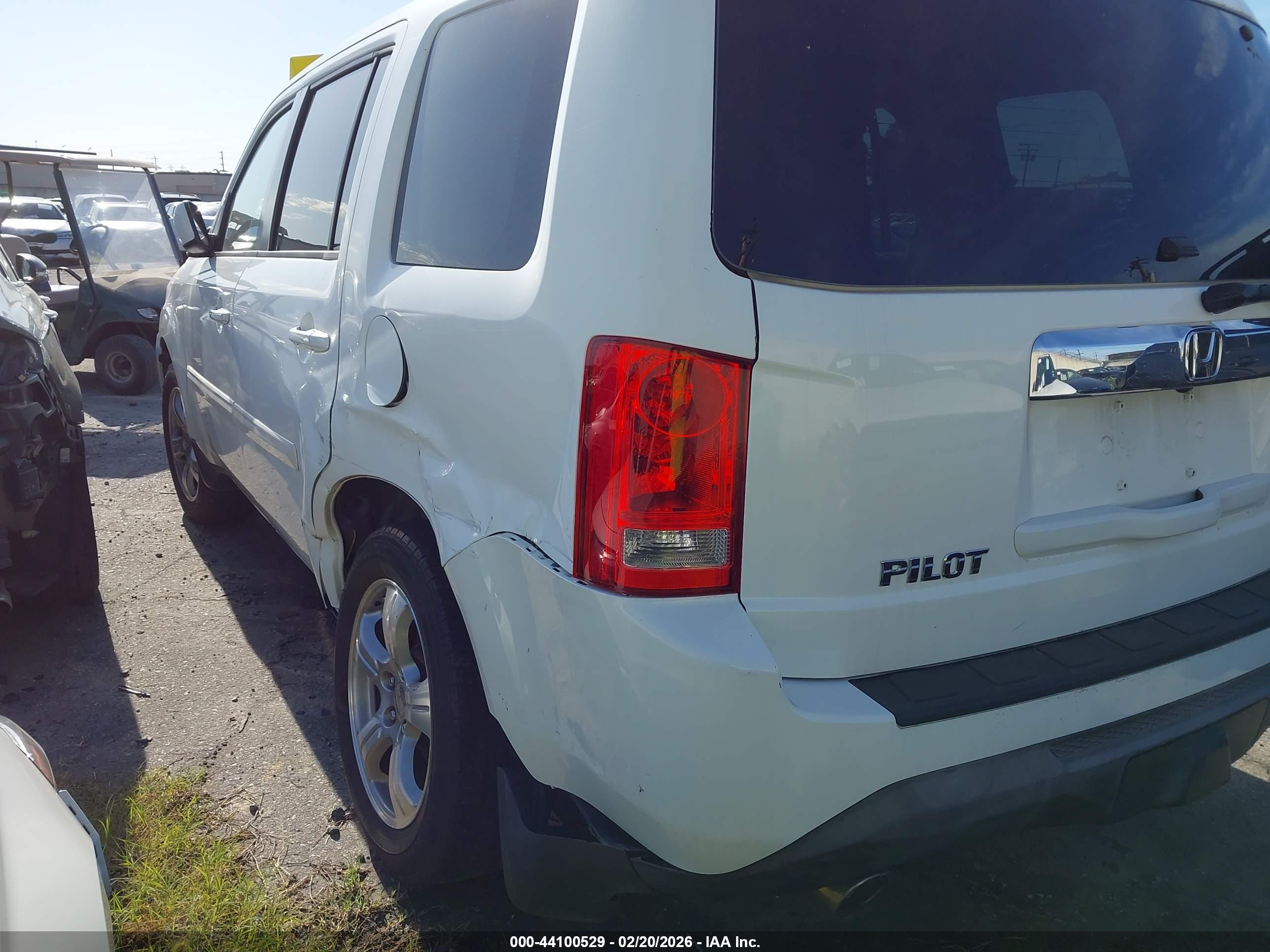 HONDA PILOT image 3