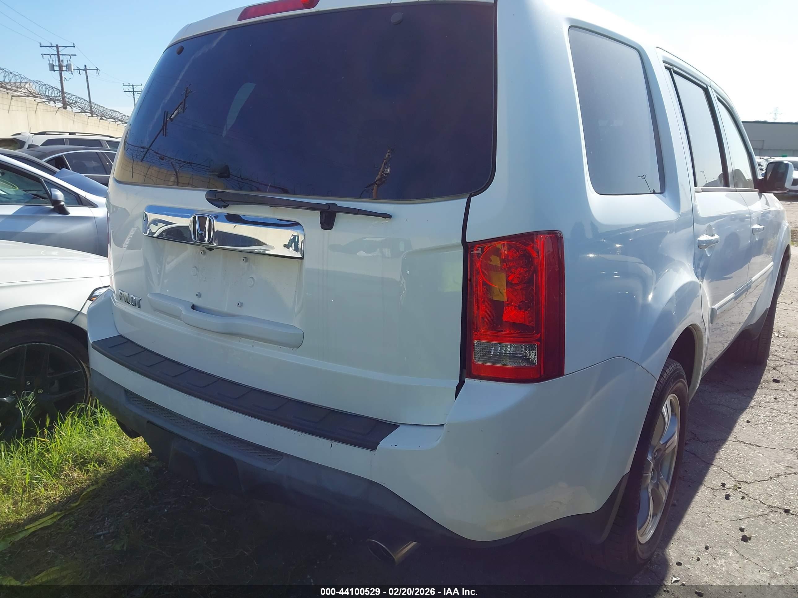 HONDA PILOT image 4