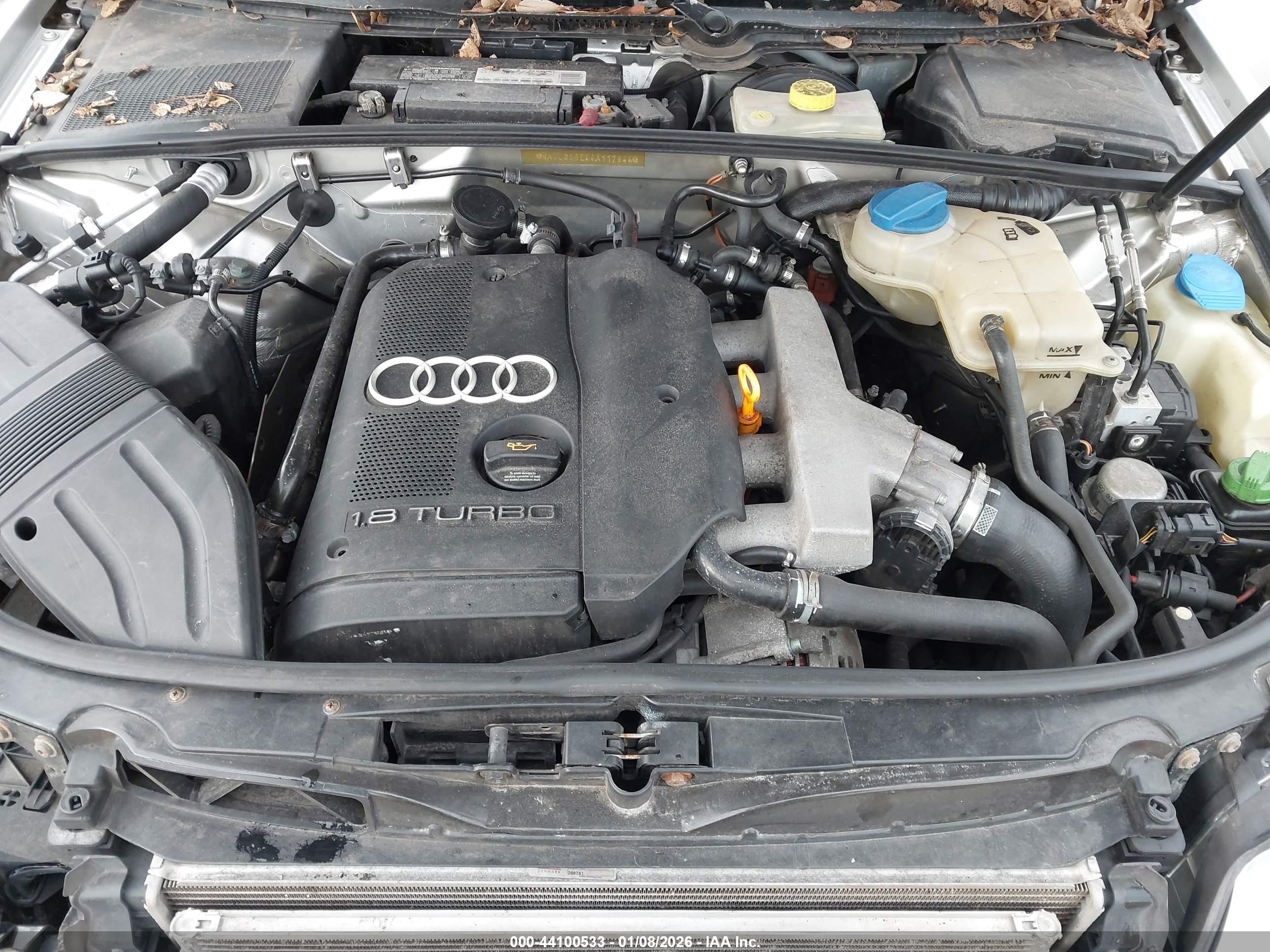 AUDI A4 image 10