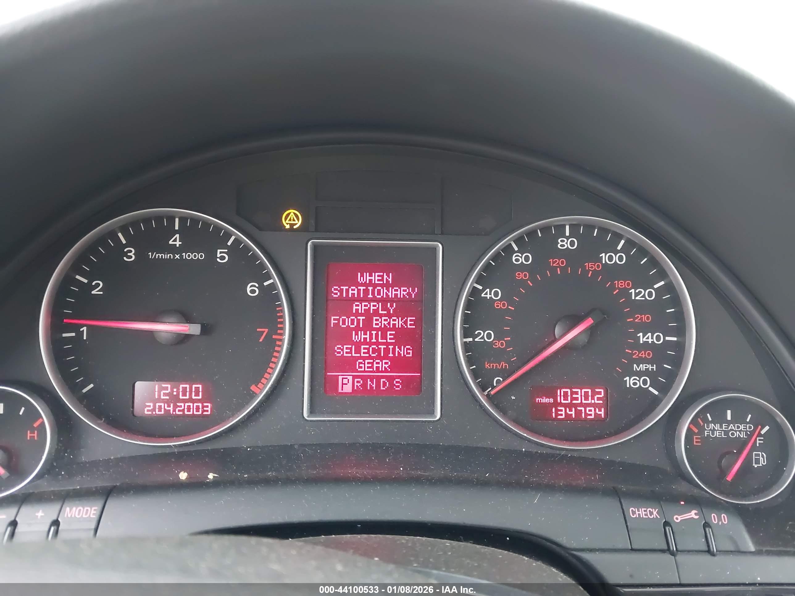 AUDI A4 image 7