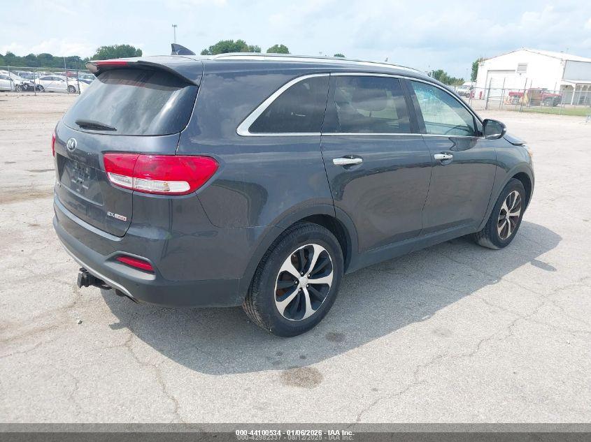 KIA SORENTO image 4