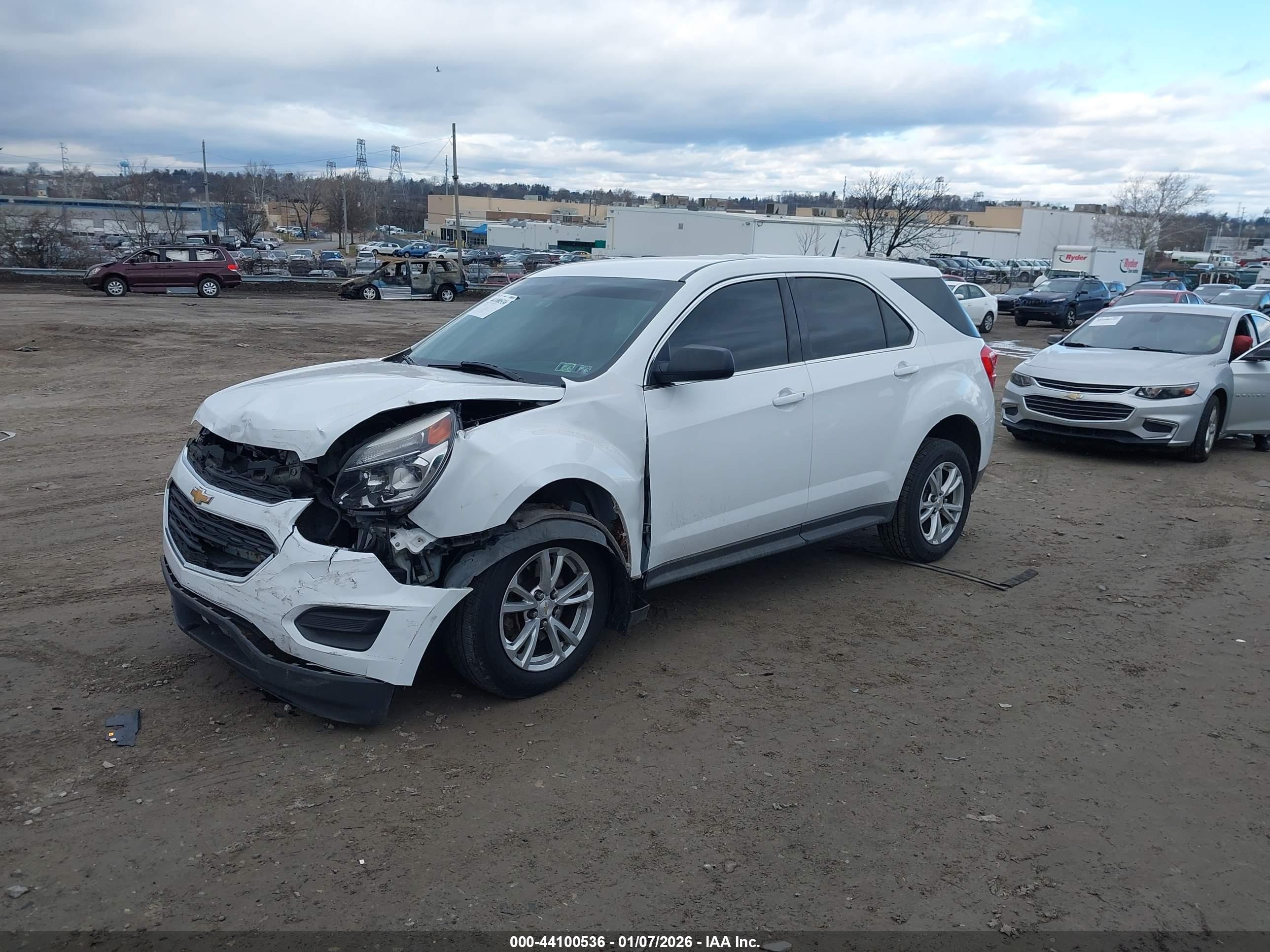 CHEVROLET EQUINOX image 2