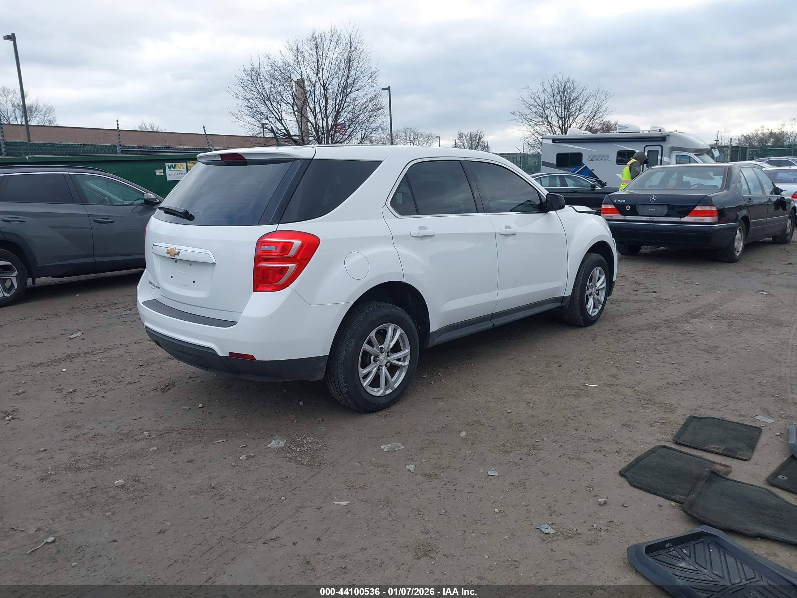 CHEVROLET EQUINOX image 4