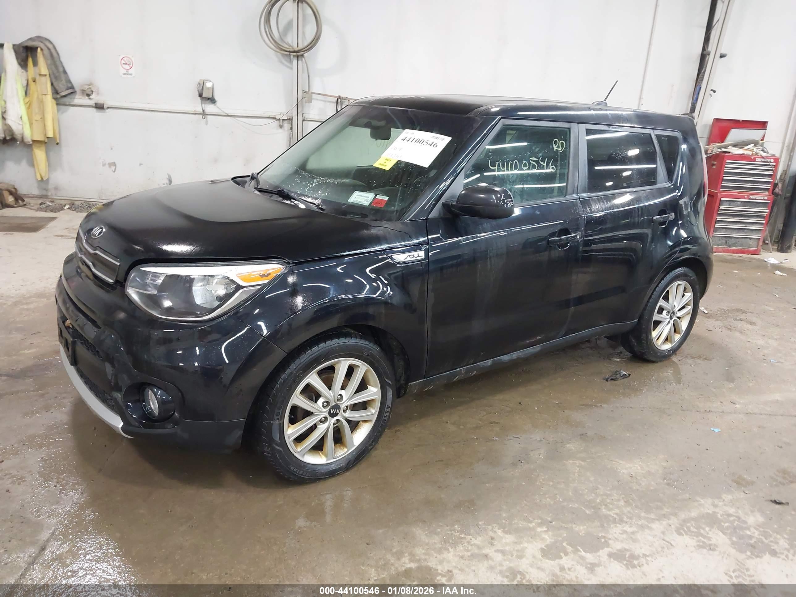KIA SOUL image 2
