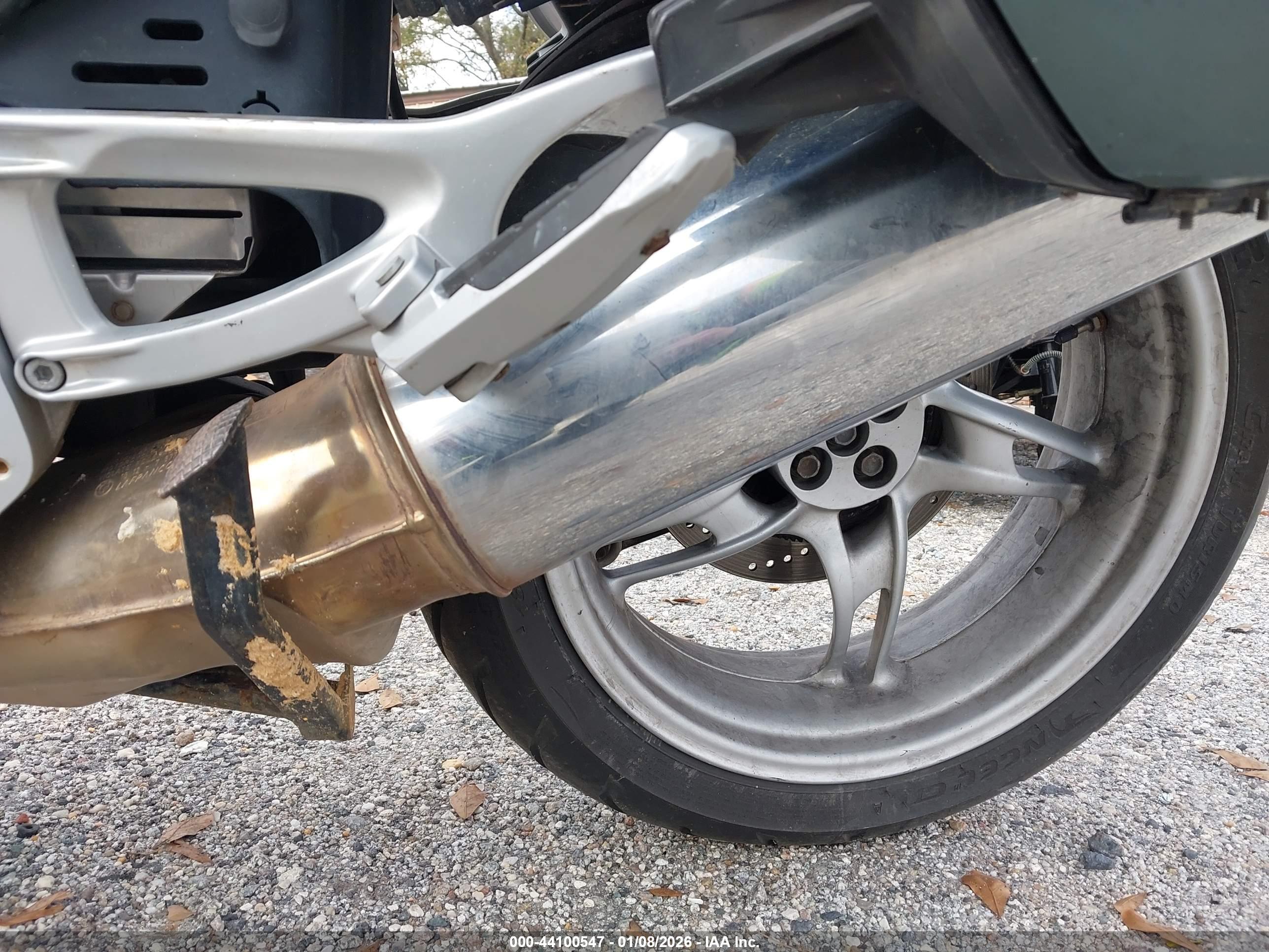 BMW K1200 image 9