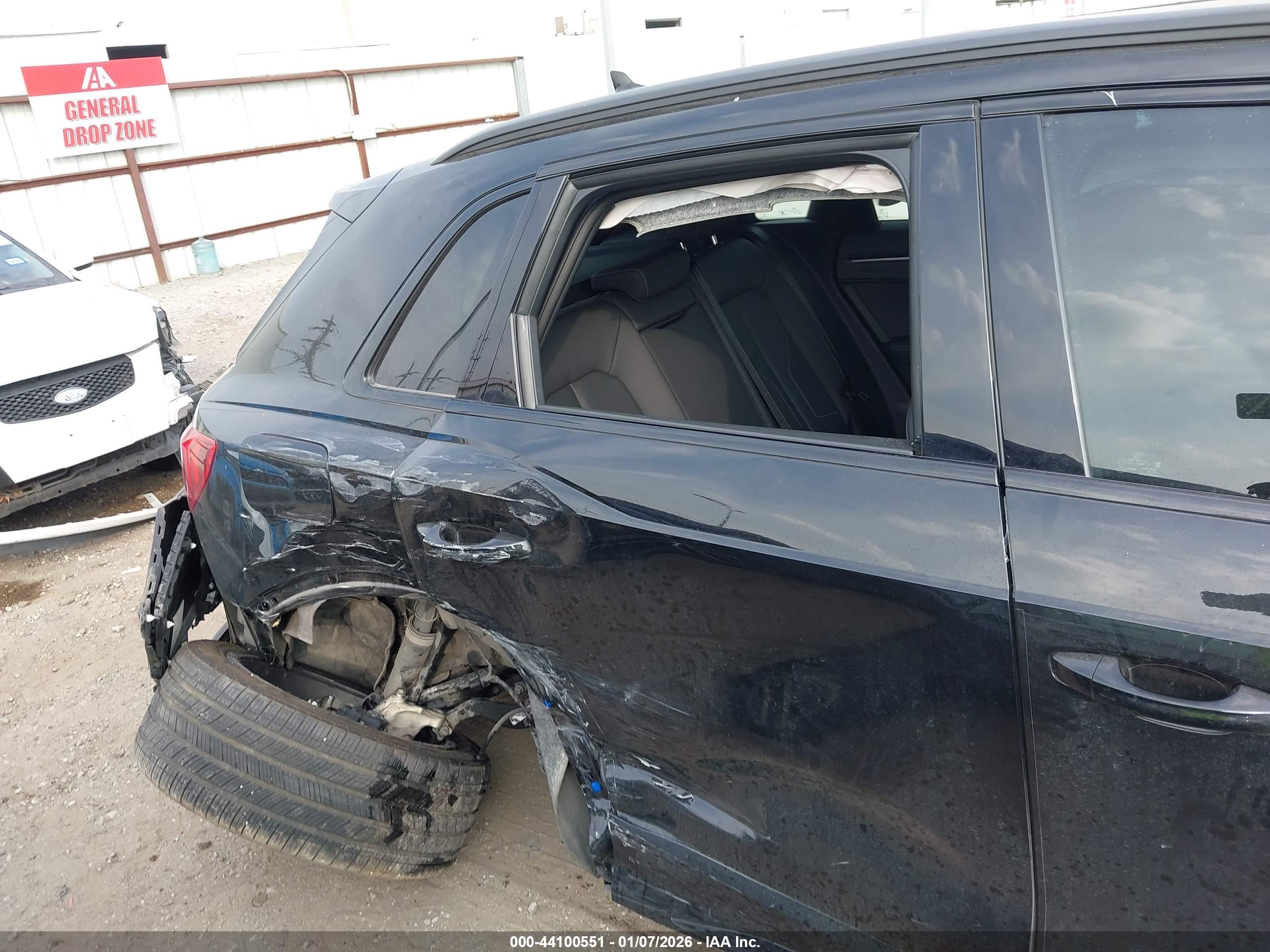 AUDI Q3 image 6