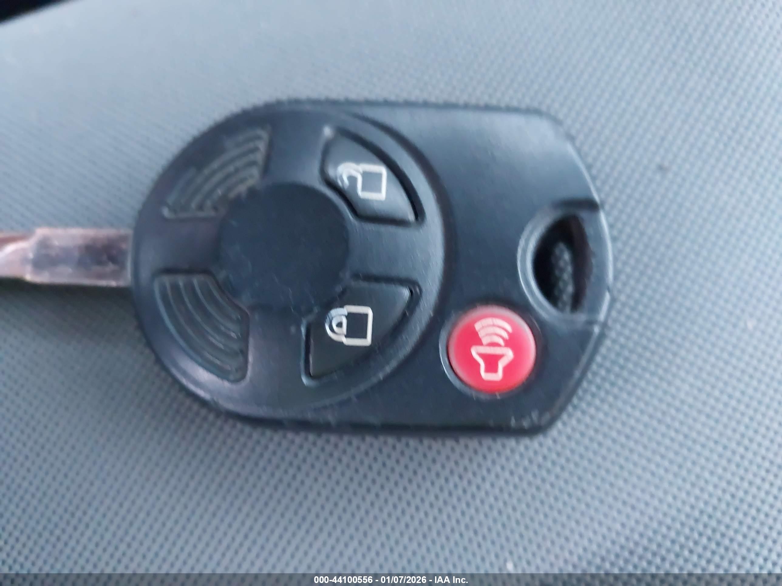 FORD ESCAPE image 11