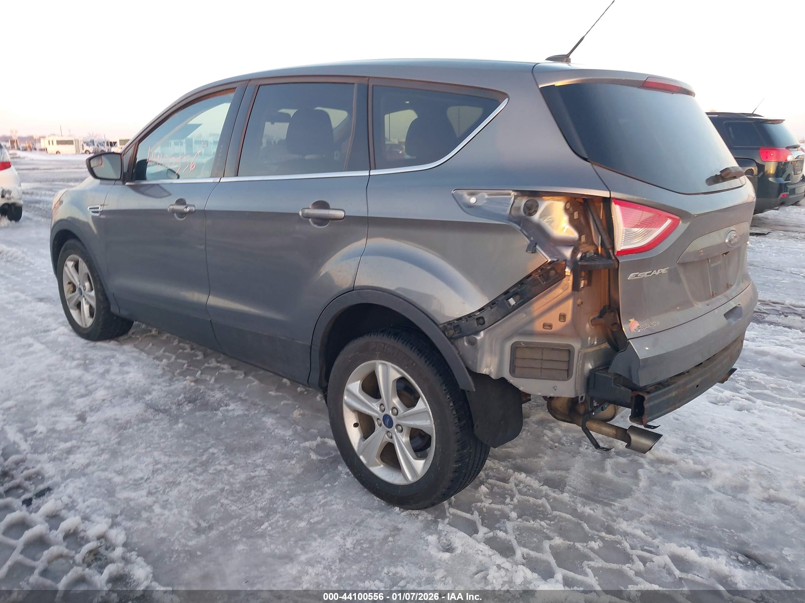FORD ESCAPE image 3