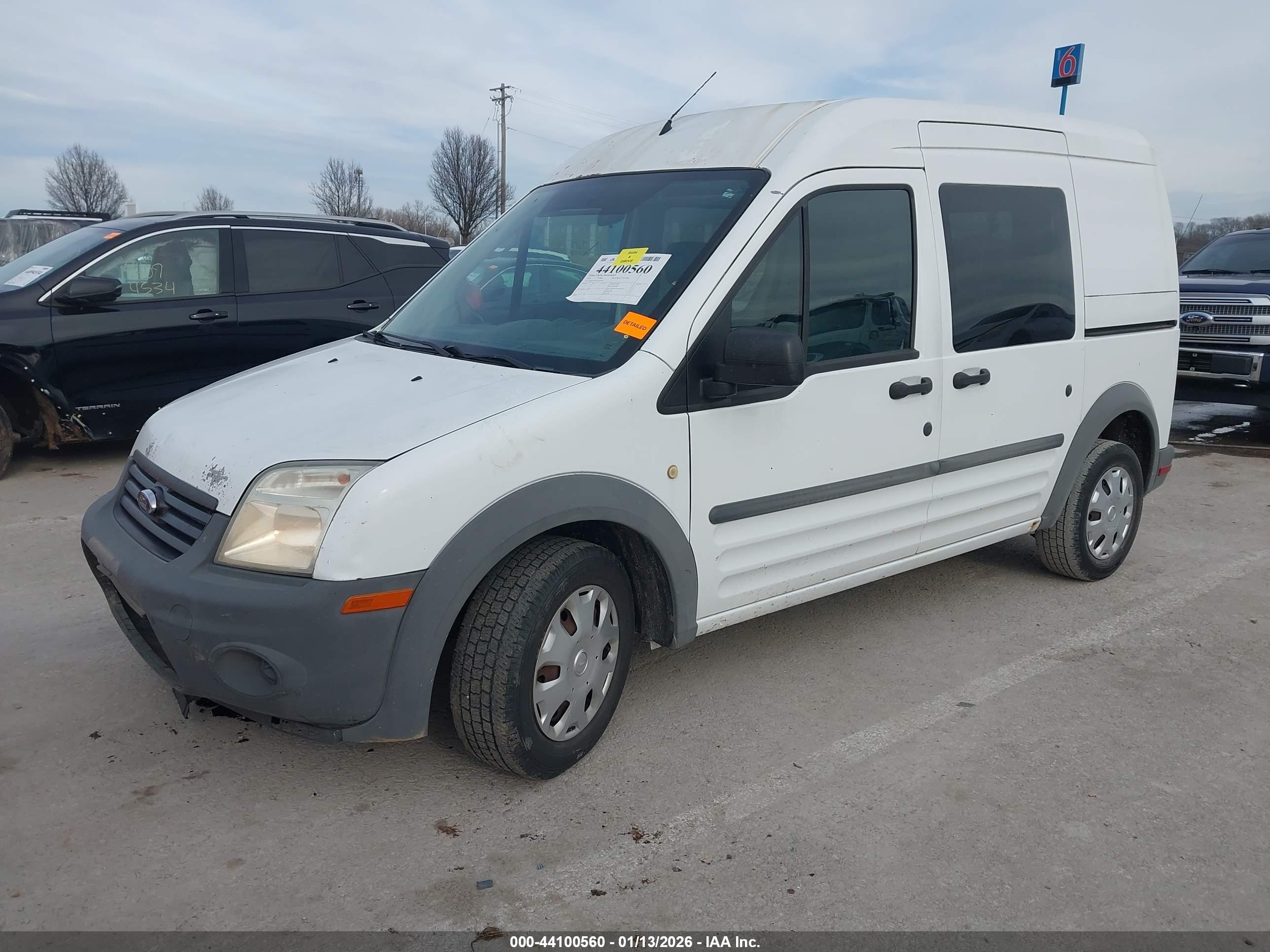 FORD TRANSIT image 2