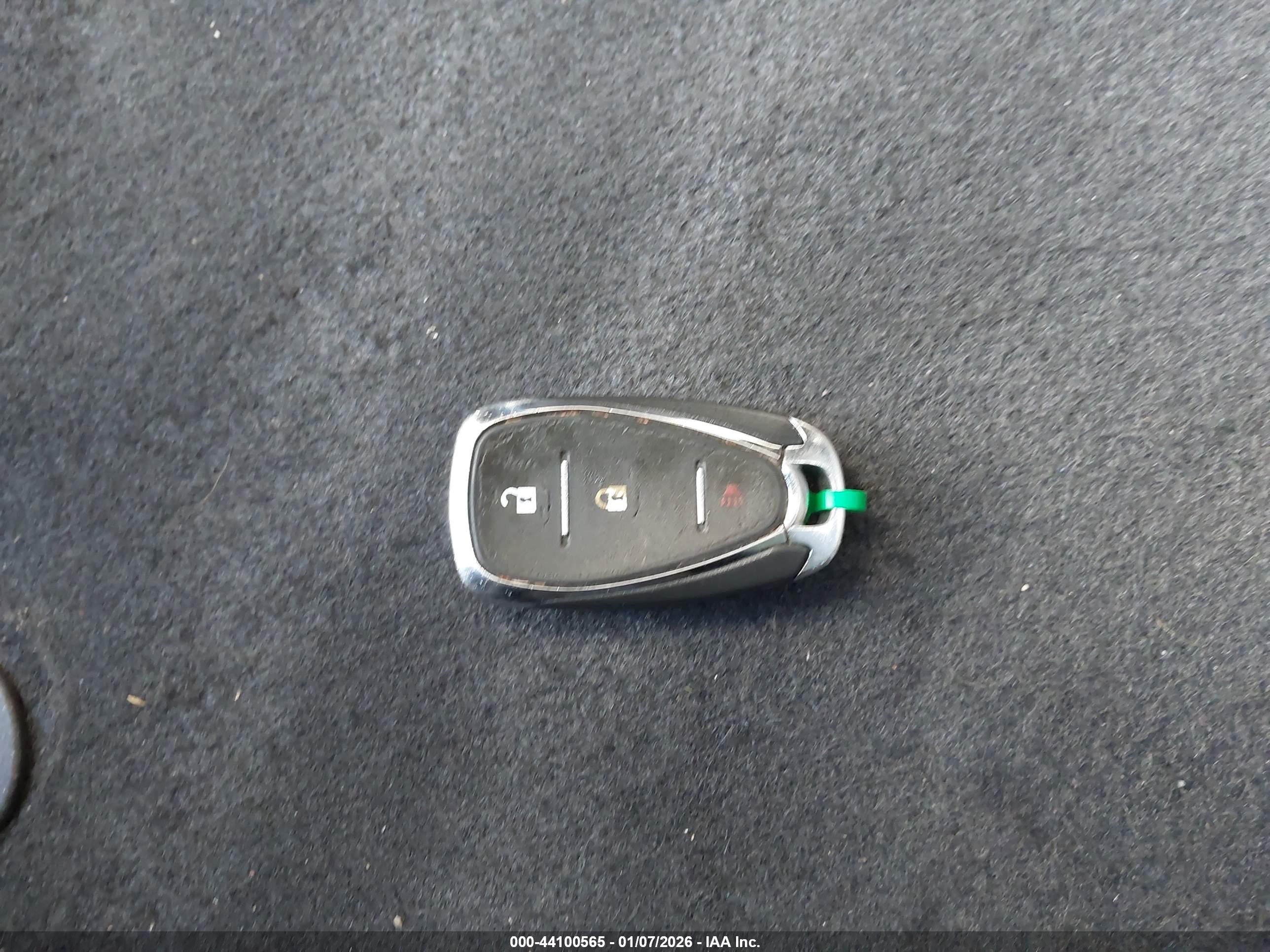 CHEVROLET EQUINOX image 11