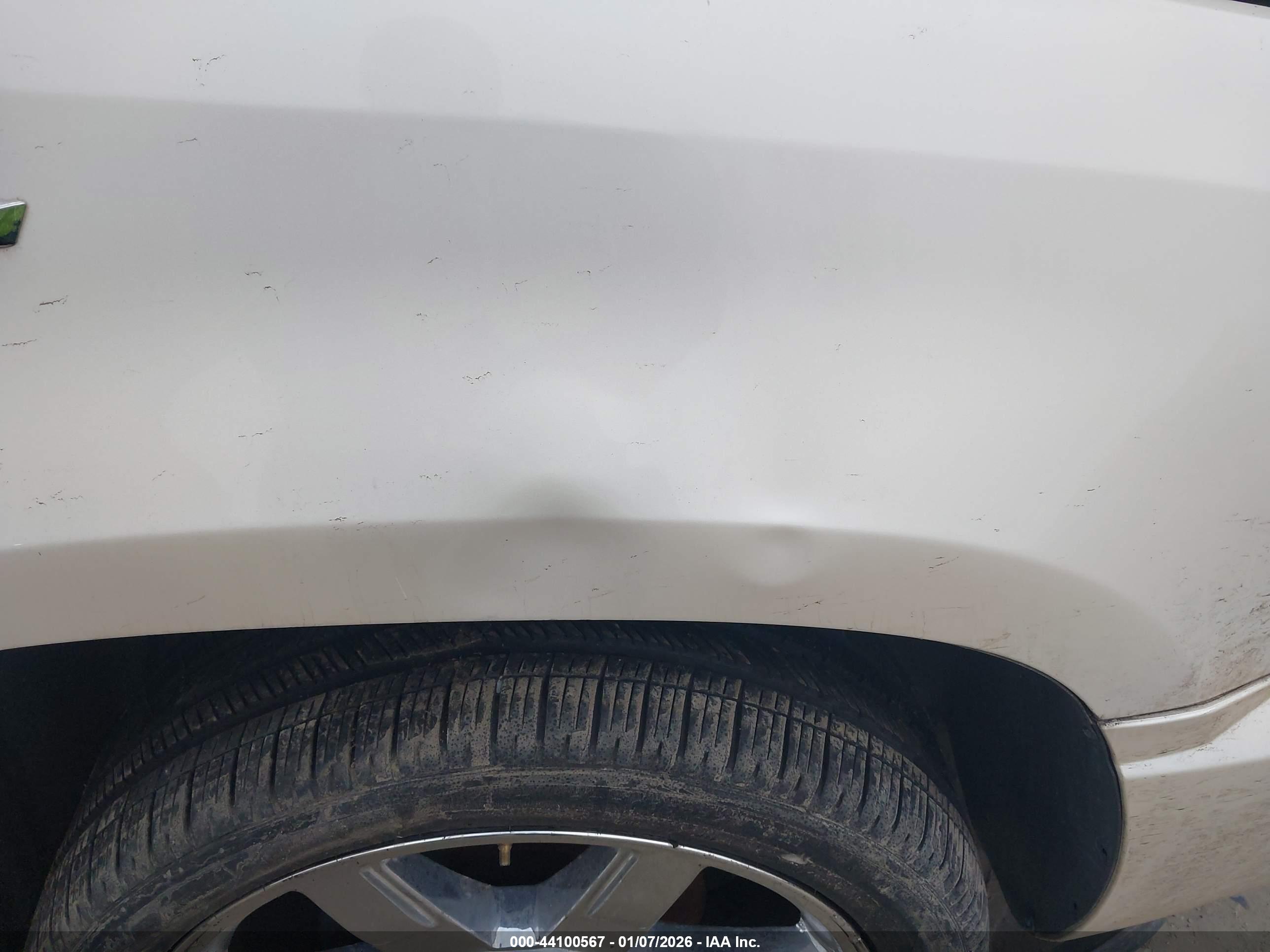 CADILLAC ESCALADE image 6