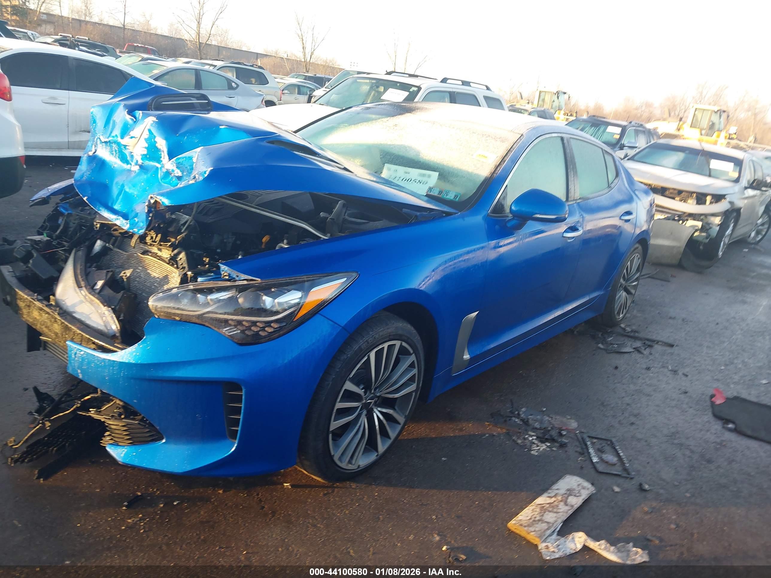 KIA STINGER image 2