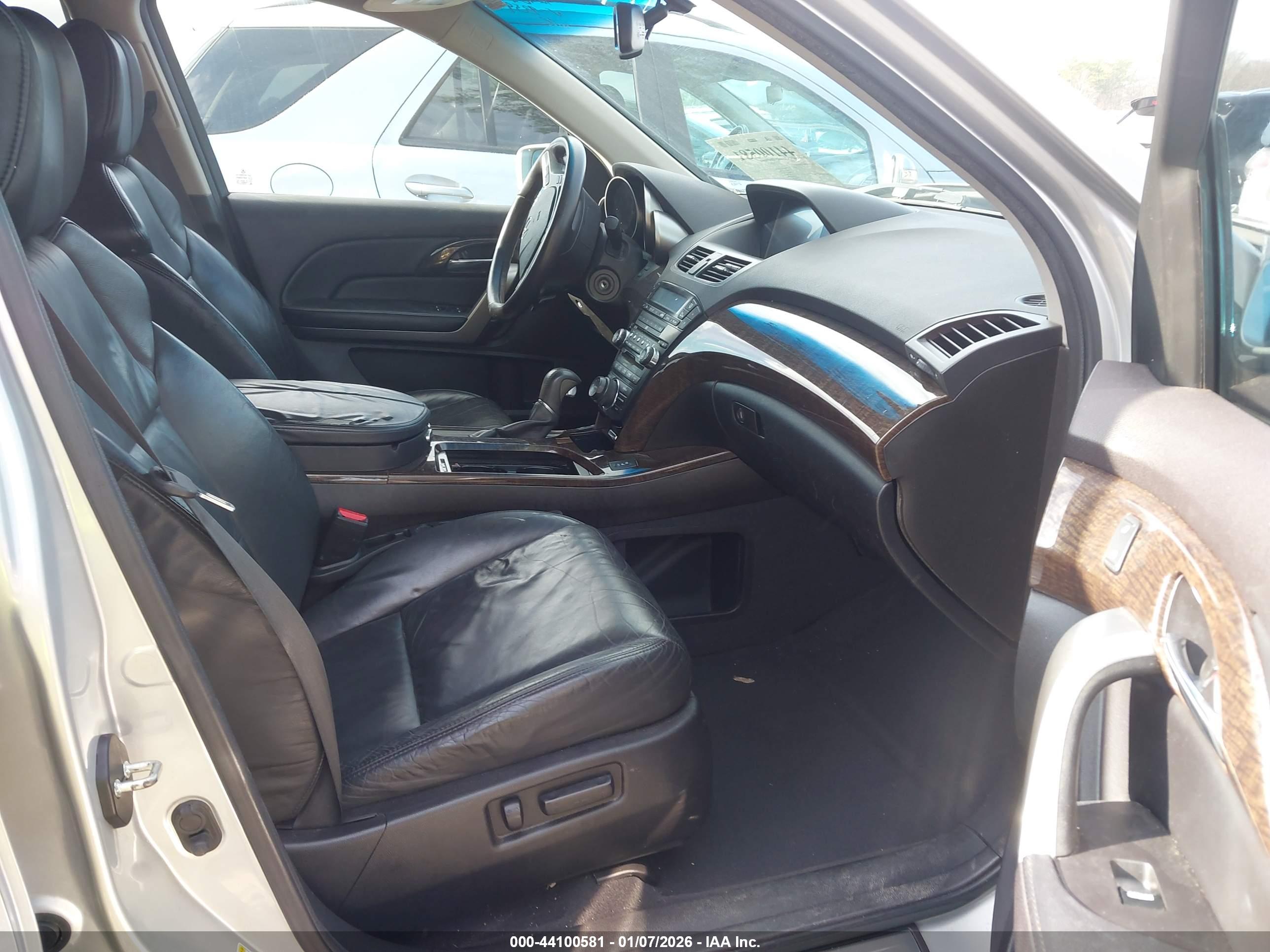 ACURA MDX image 5
