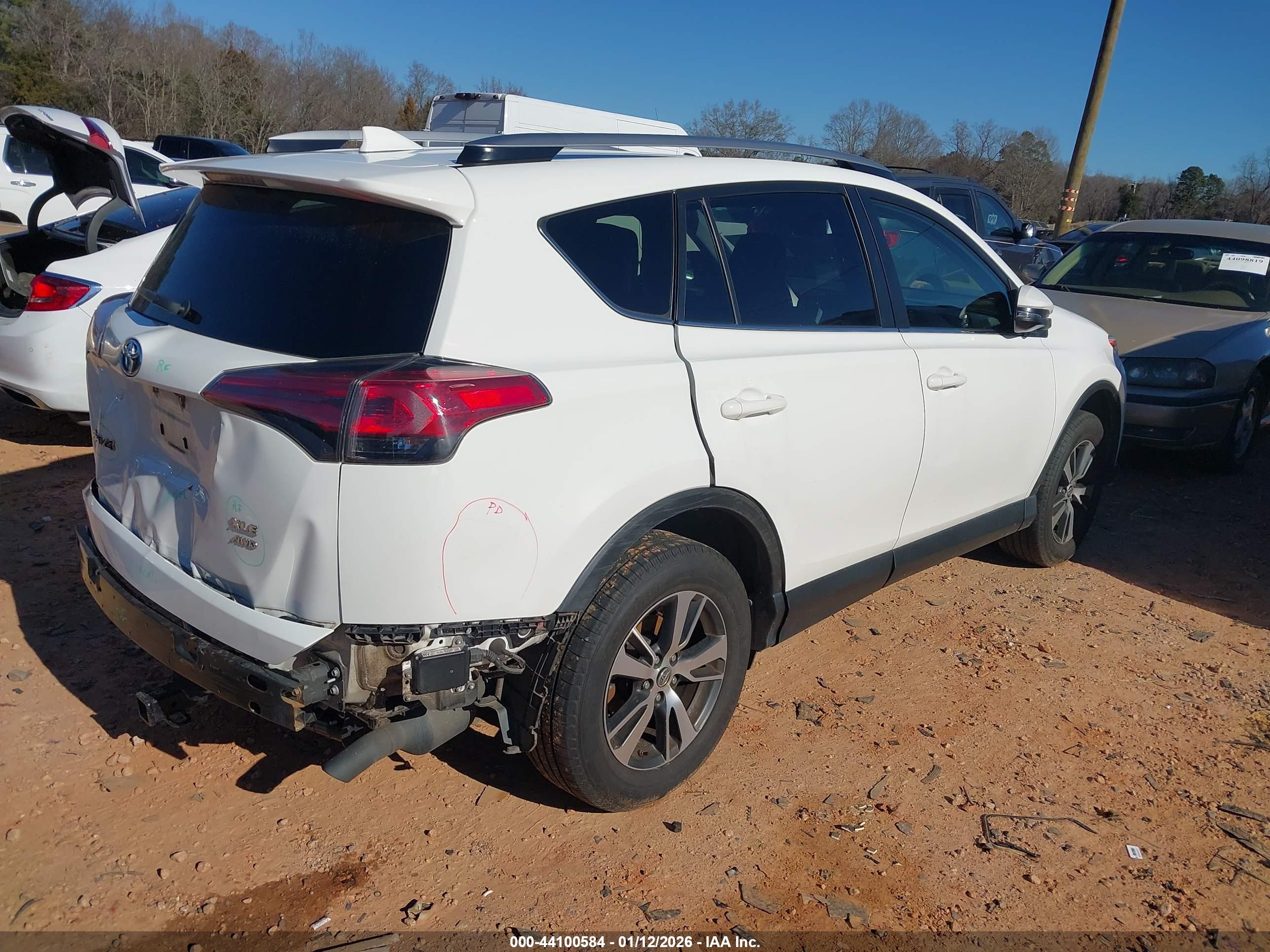 TOYOTA RAV4 image 4