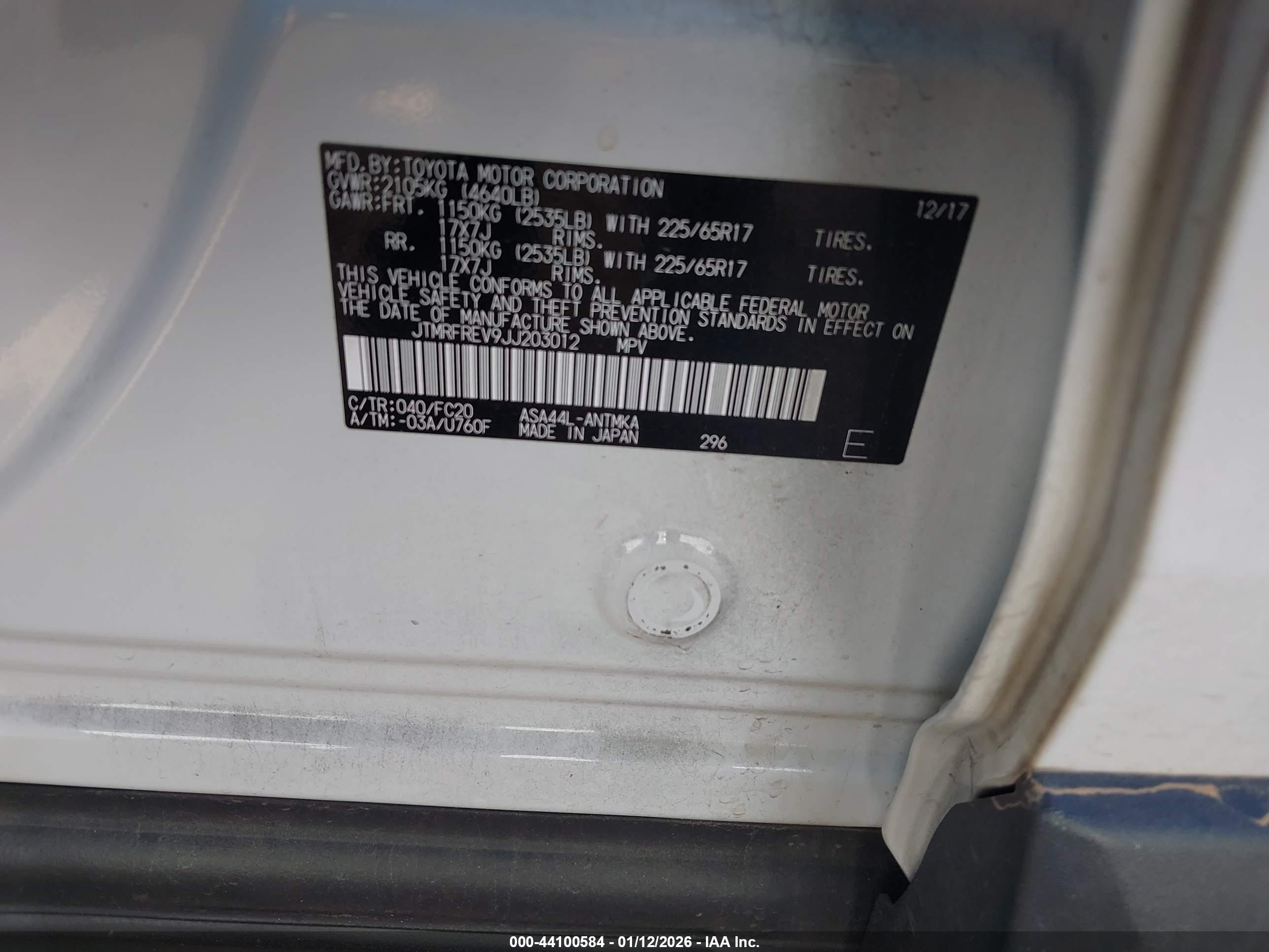 TOYOTA RAV4 image 9