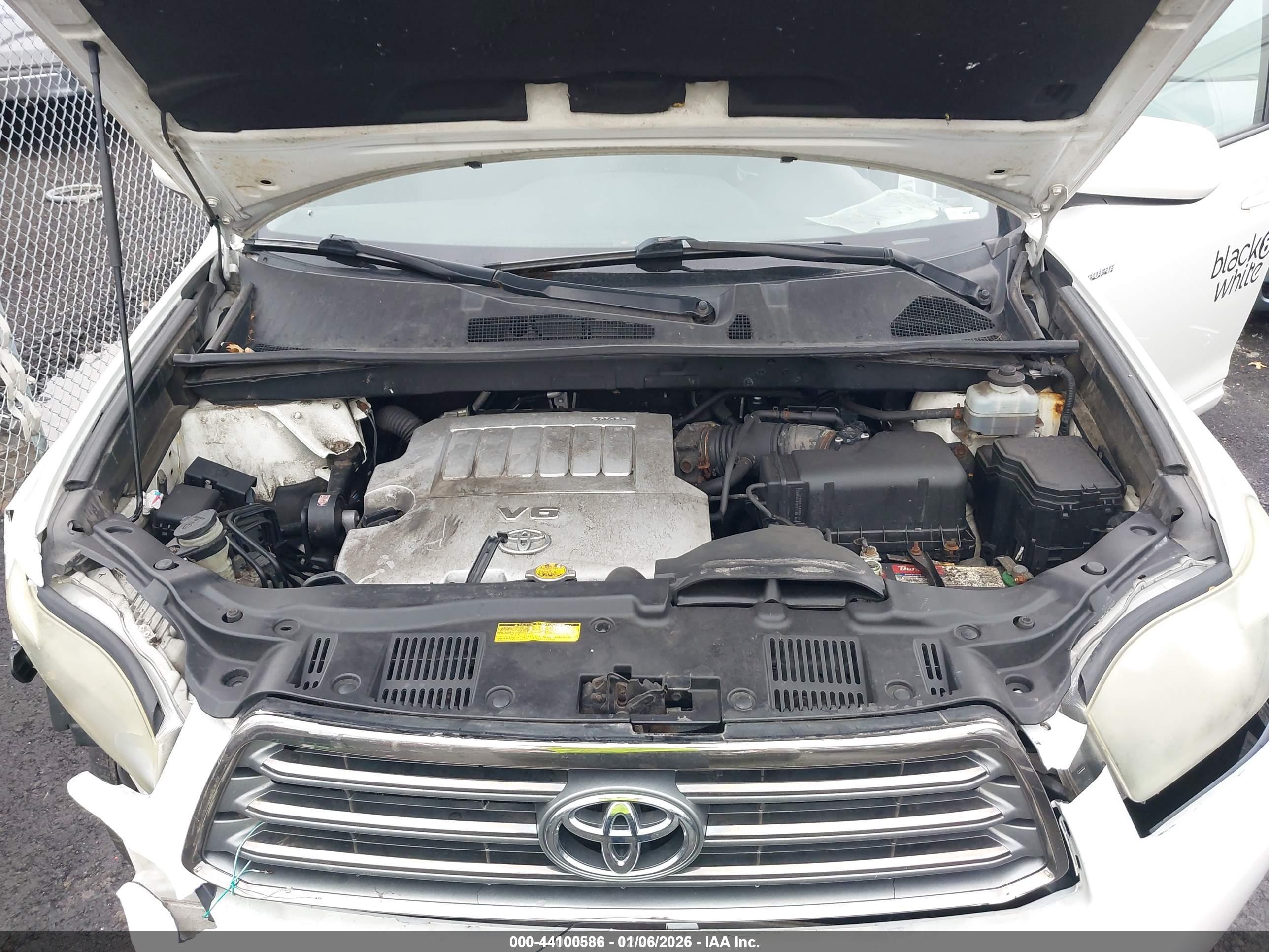 TOYOTA HIGHLANDER image 10