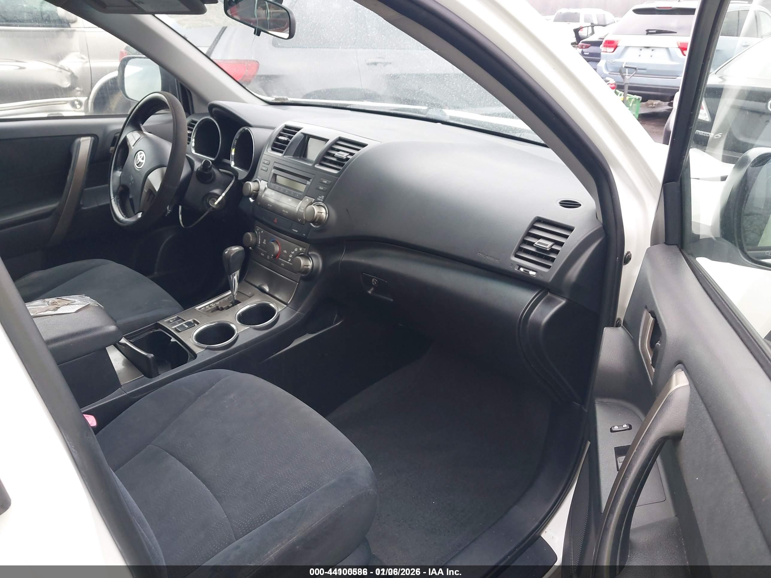 TOYOTA HIGHLANDER image 5