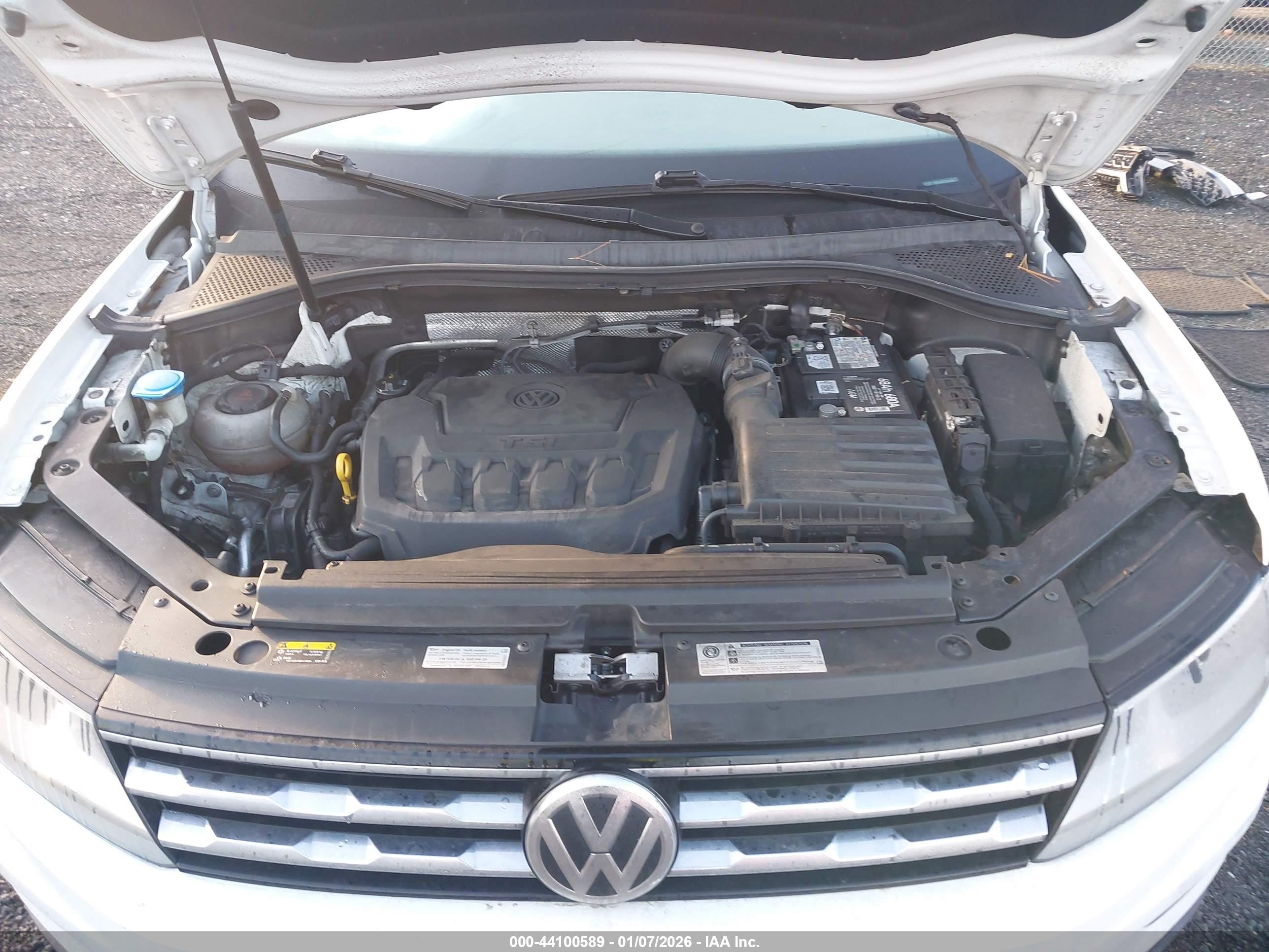 VOLKSWAGEN TIGUAN image 10