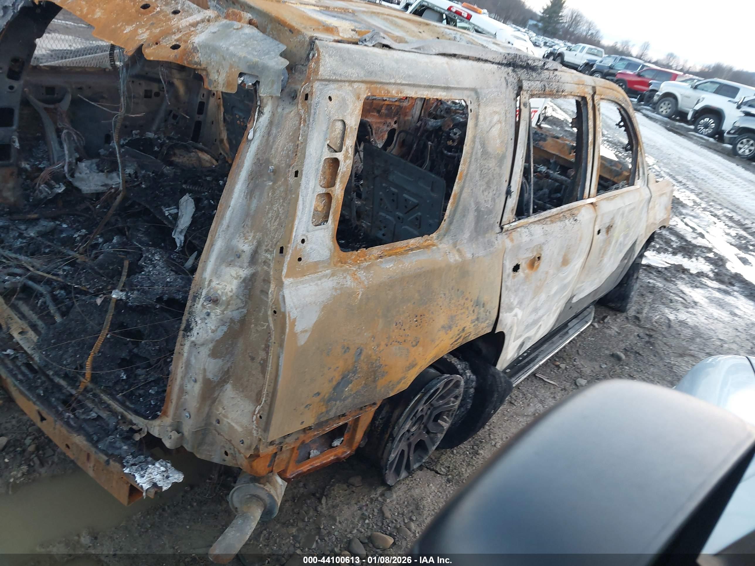 GMC YUKON image 4