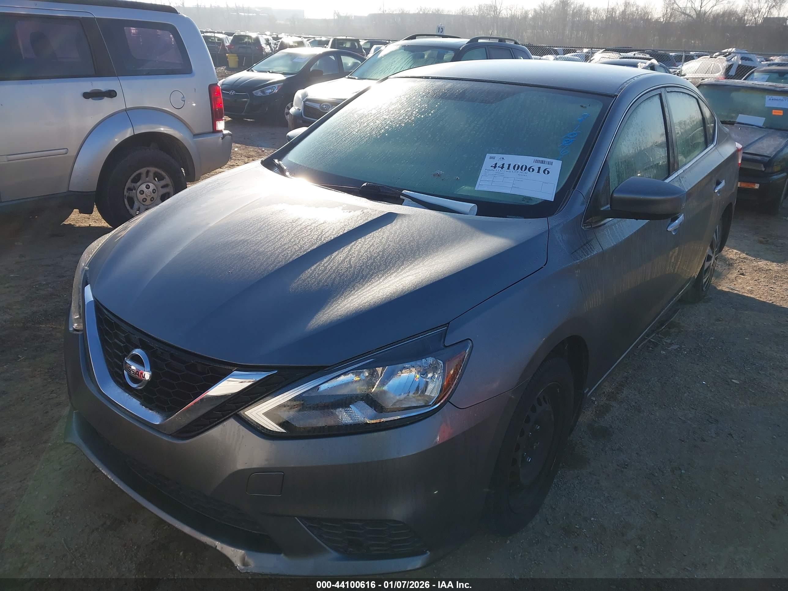 NISSAN SENTRA image 6
