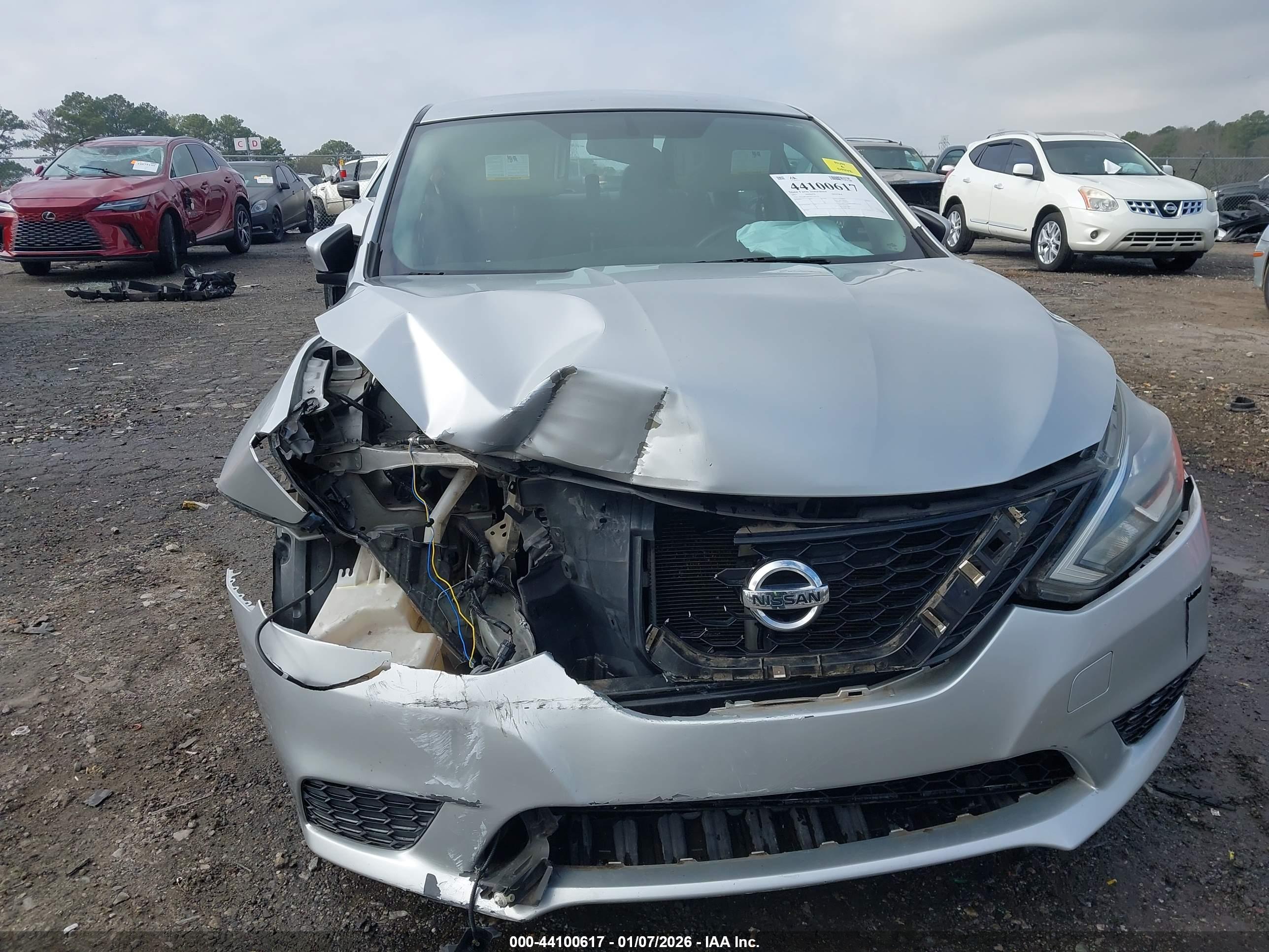 NISSAN SENTRA image 6