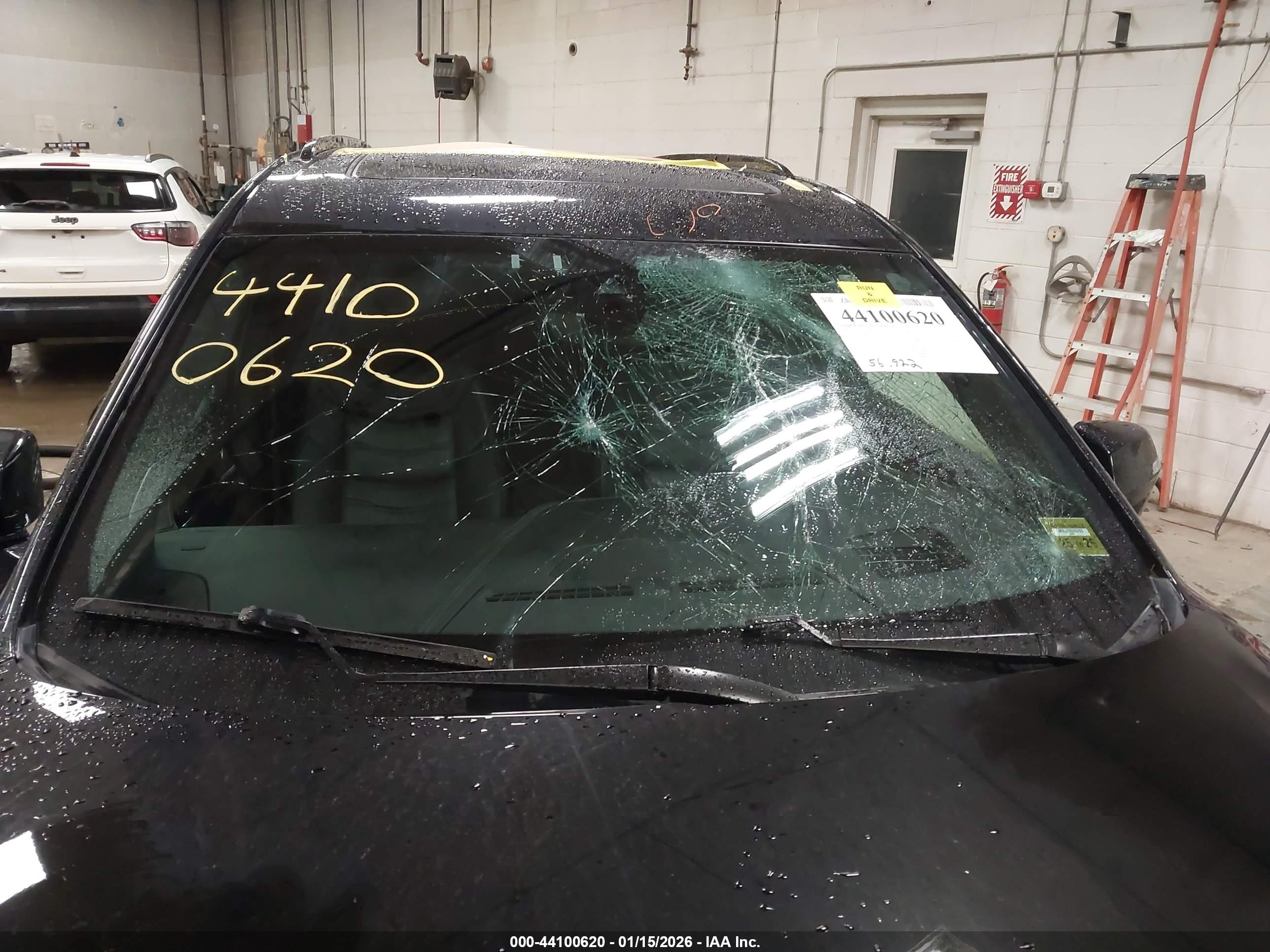 CADILLAC XT6 image 6