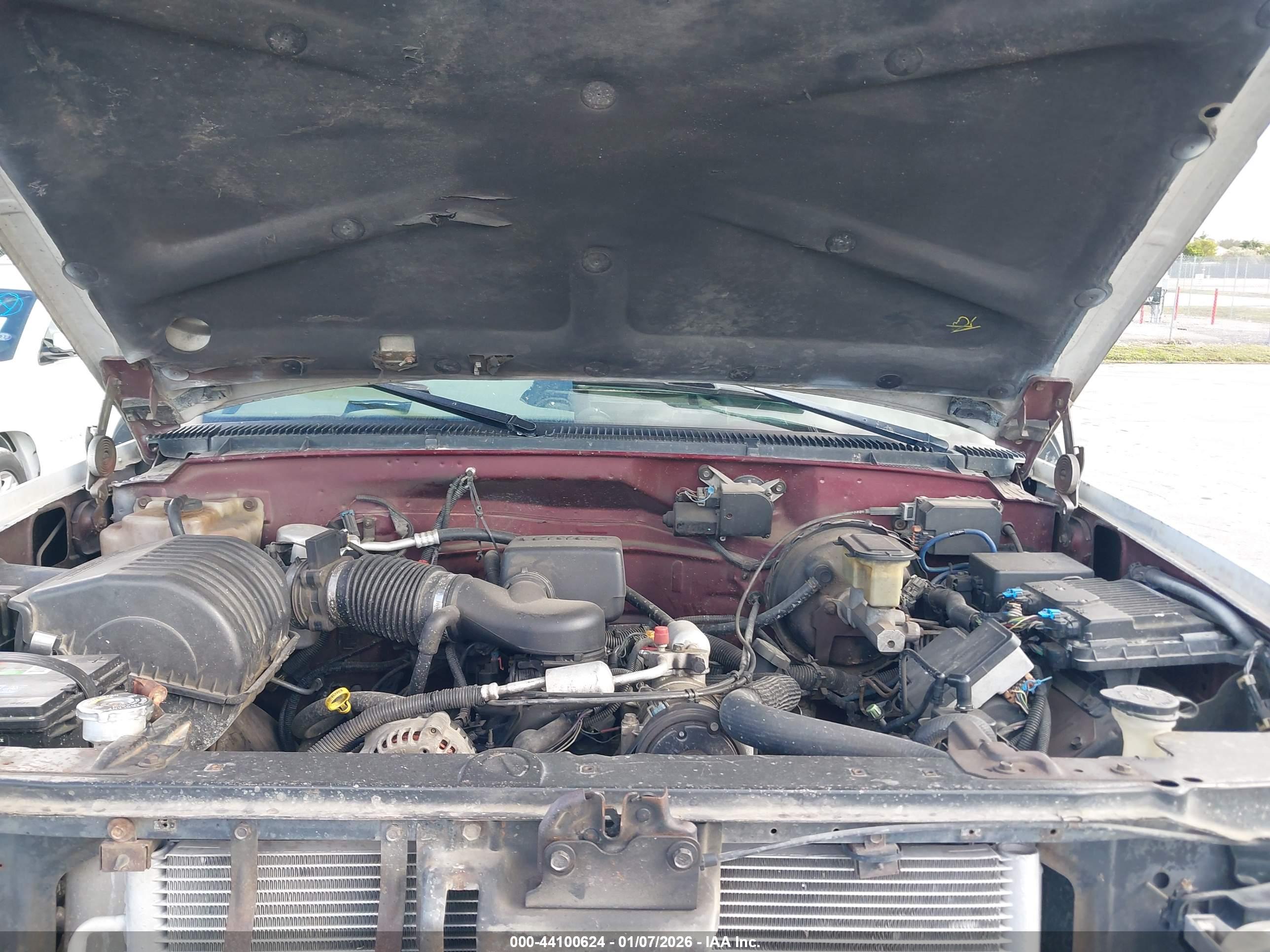 CHEVROLET K1500 image 10
