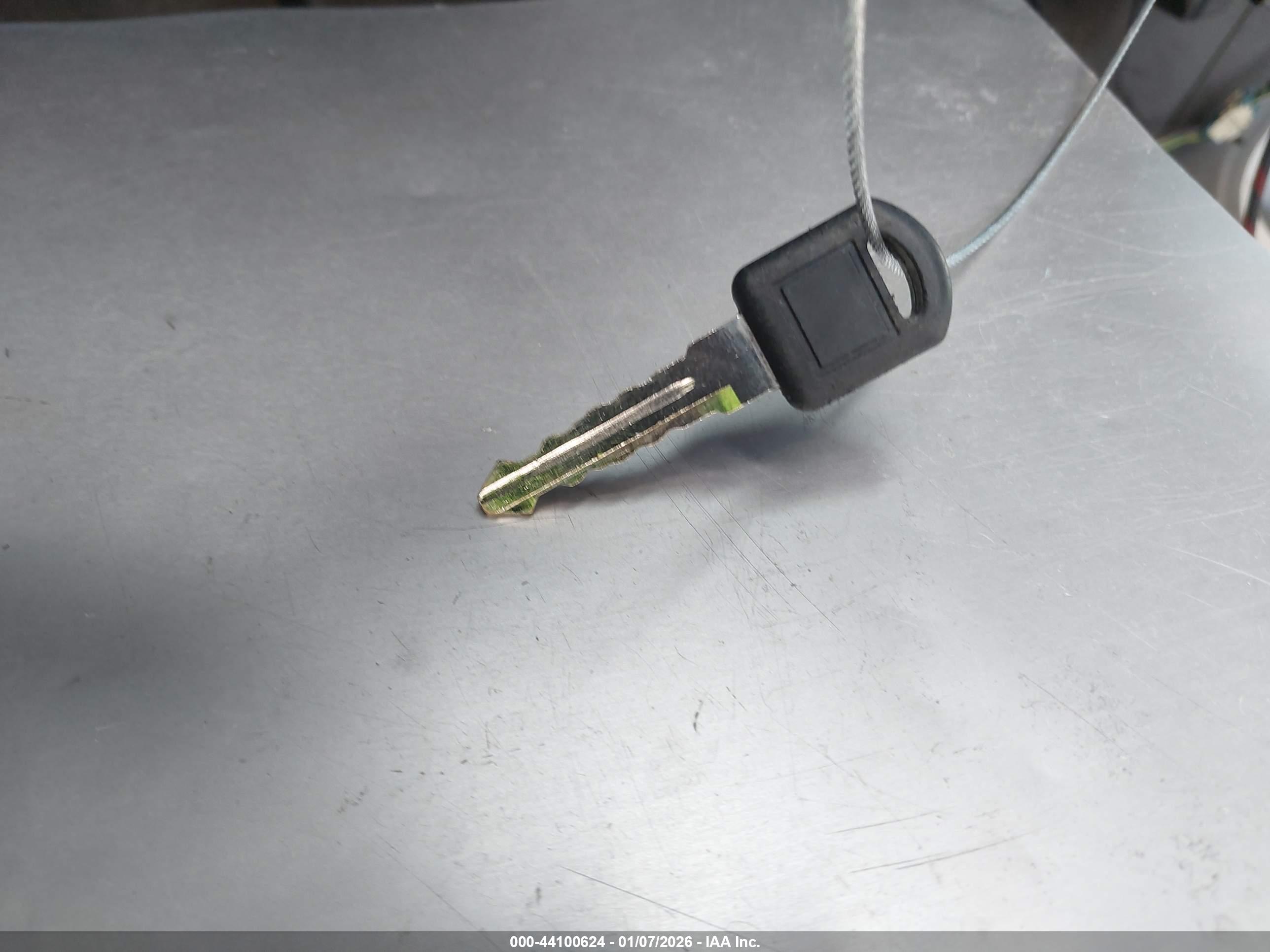 CHEVROLET K1500 image 11