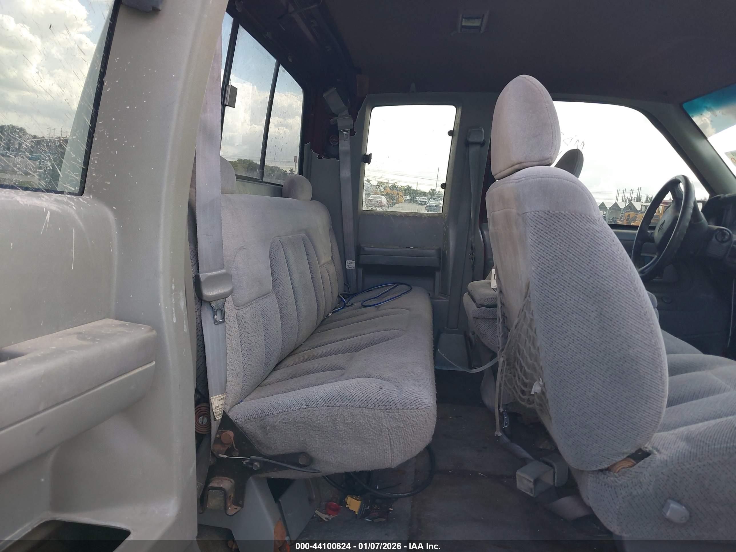 CHEVROLET K1500 image 8