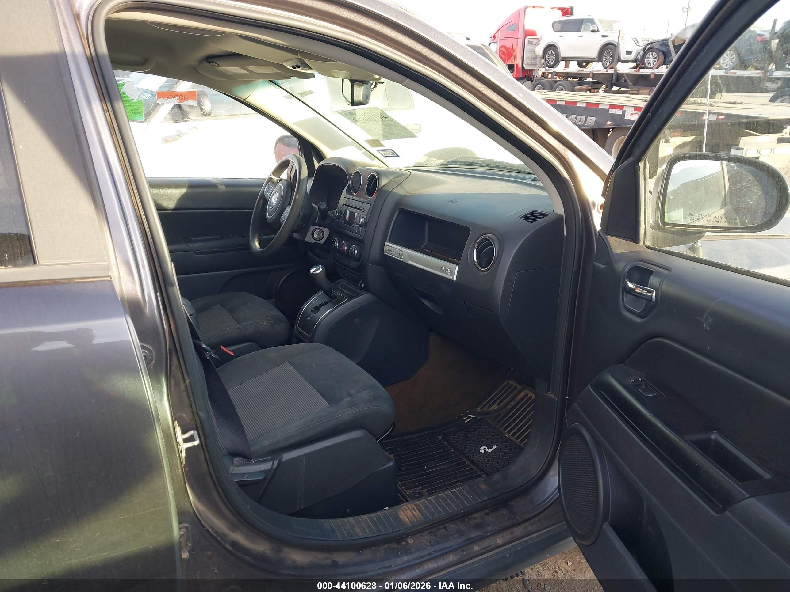 JEEP COMPASS image 5
