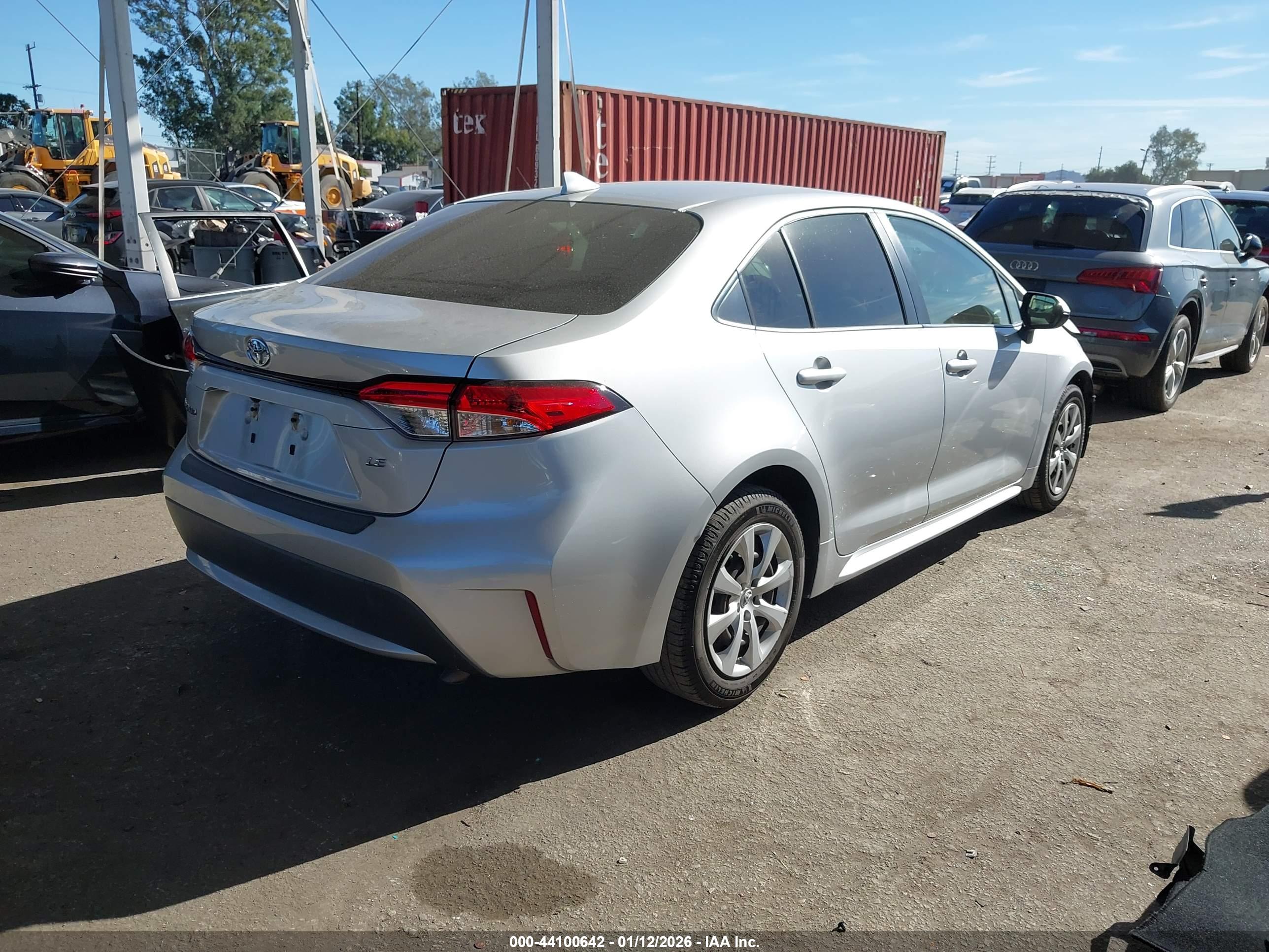 TOYOTA COROLLA image 4