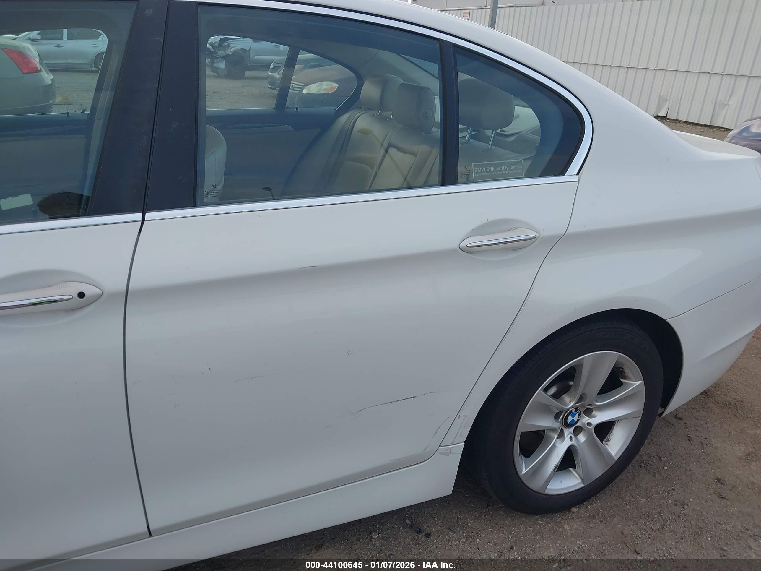 BMW 528I image 6
