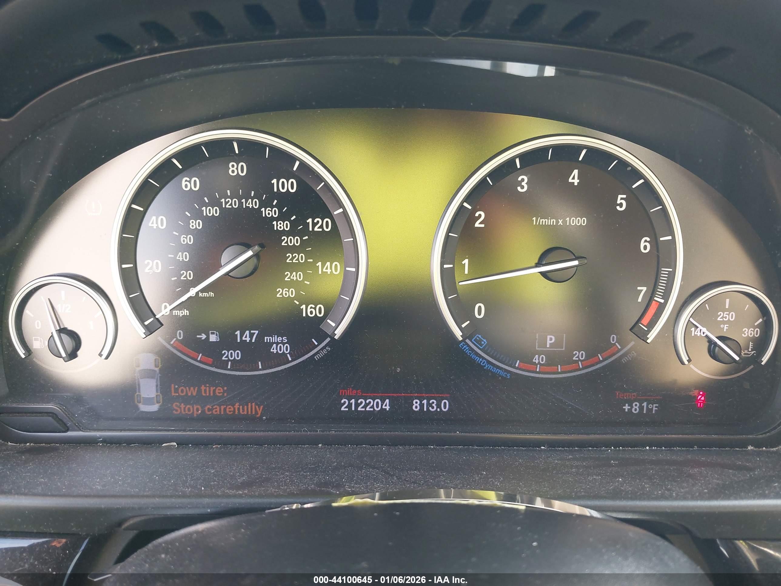 BMW 528I image 7