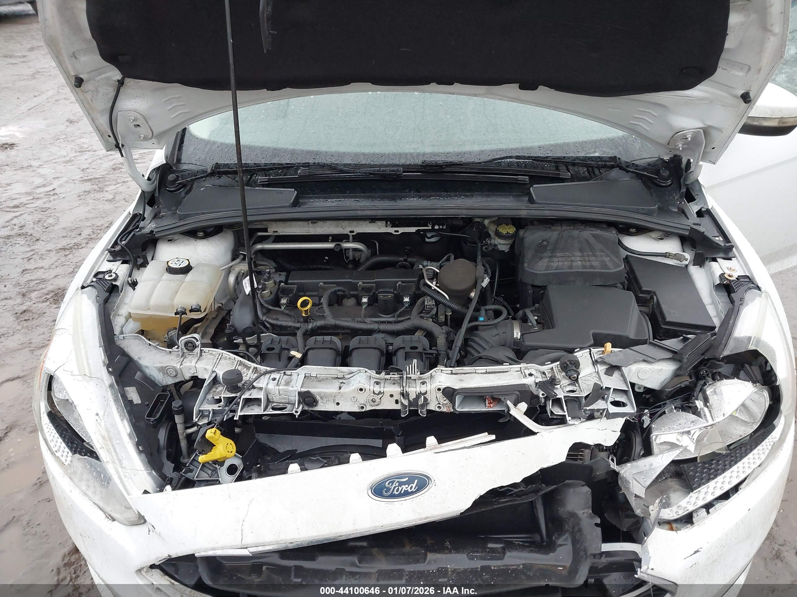 FORD FOCUS image 10