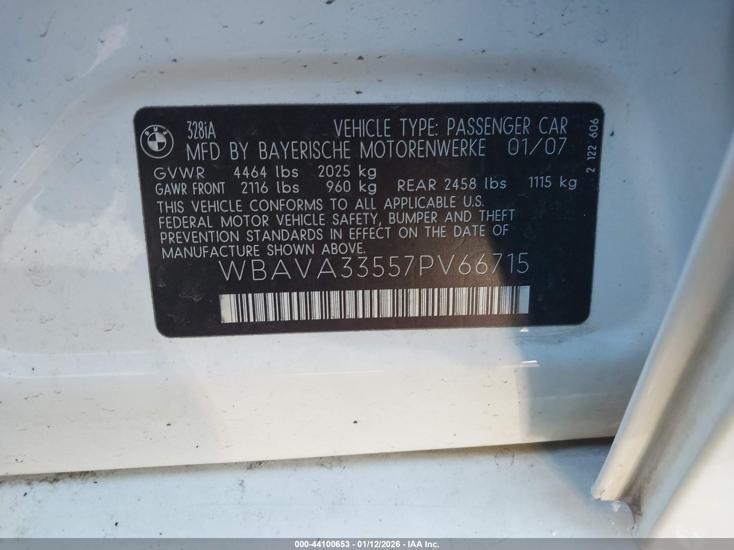 BMW 328I image 9