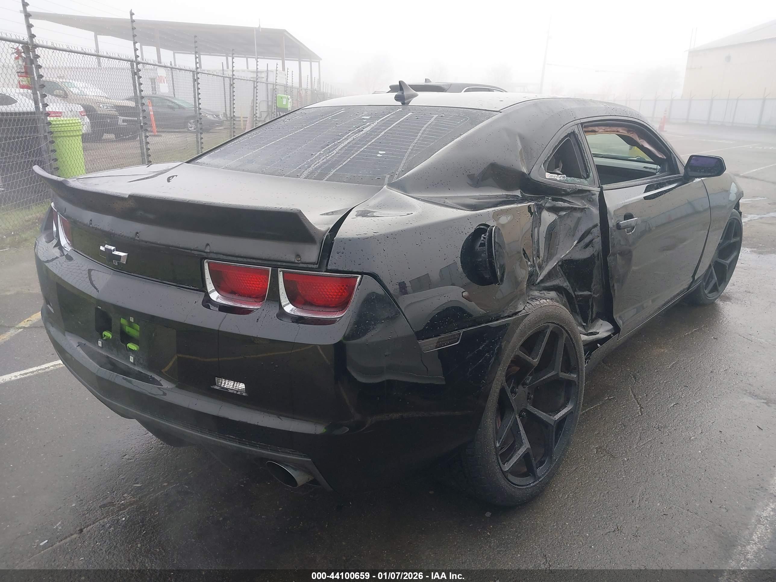 CHEVROLET CAMARO image 4