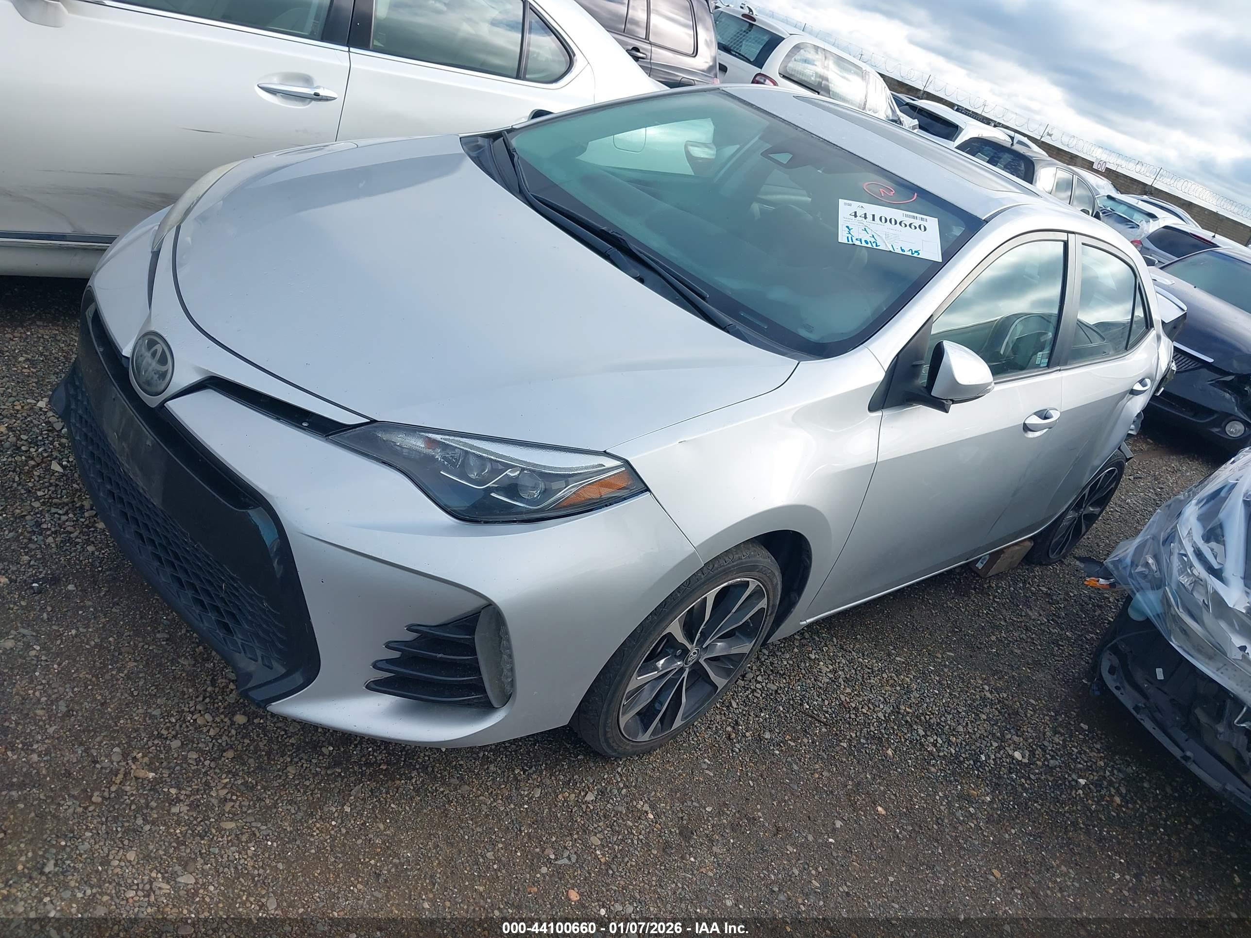 TOYOTA COROLLA image 2