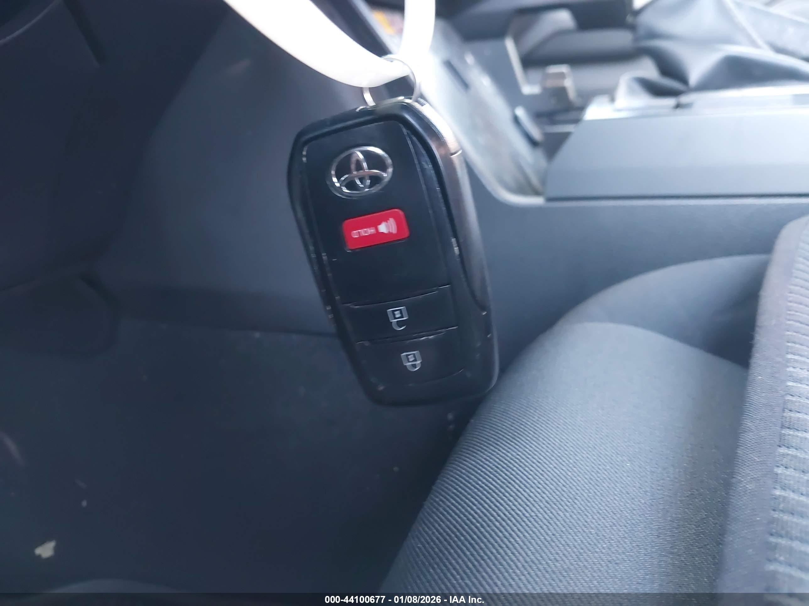 TOYOTA TACOMA image 11