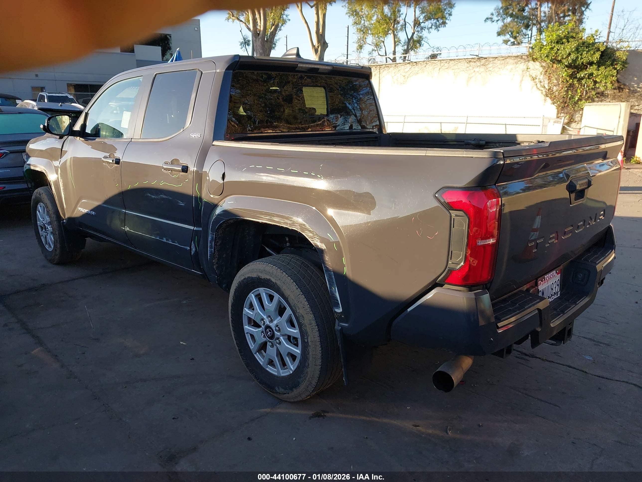TOYOTA TACOMA image 3